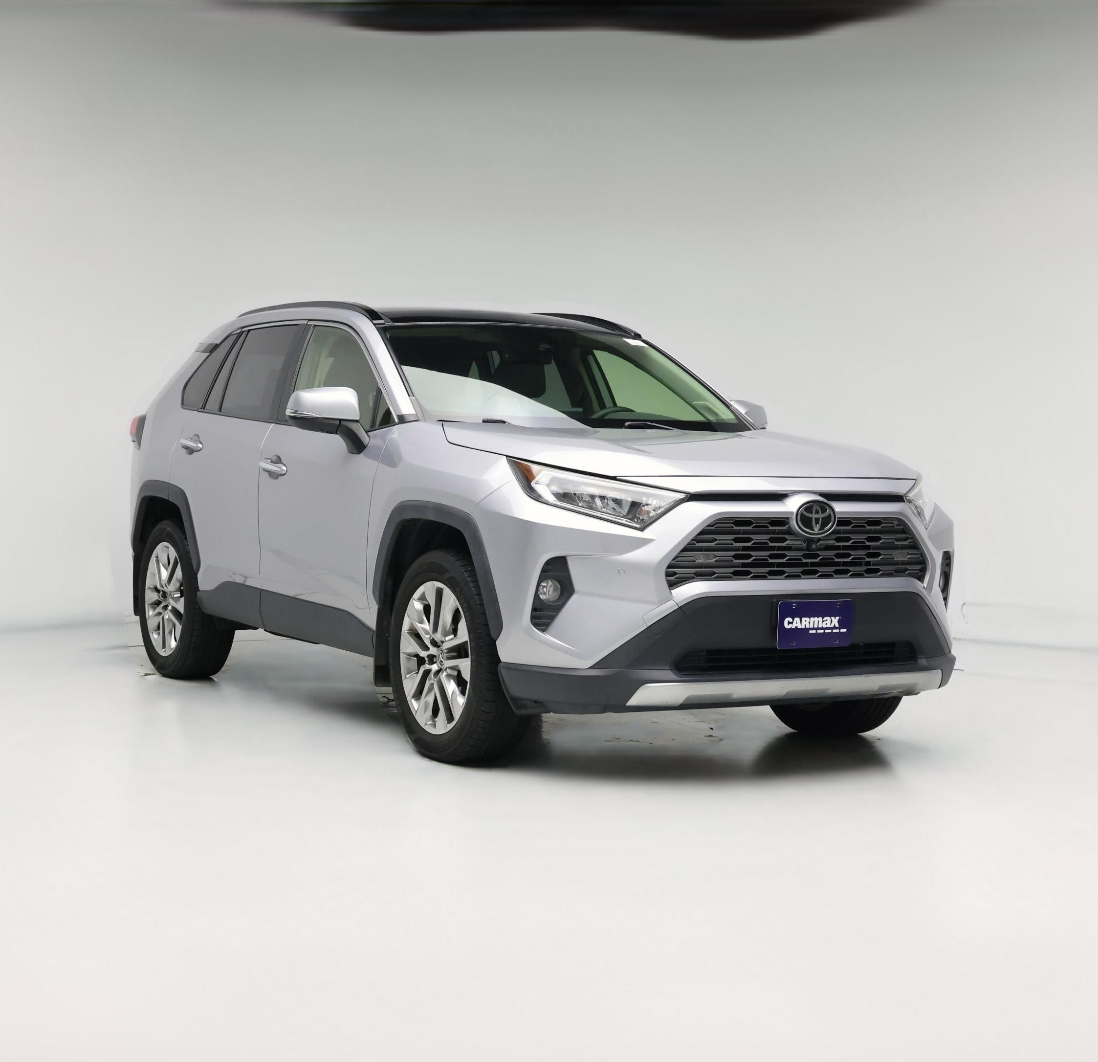 Thumbnail: 2019 Toyota RAV4 - 1