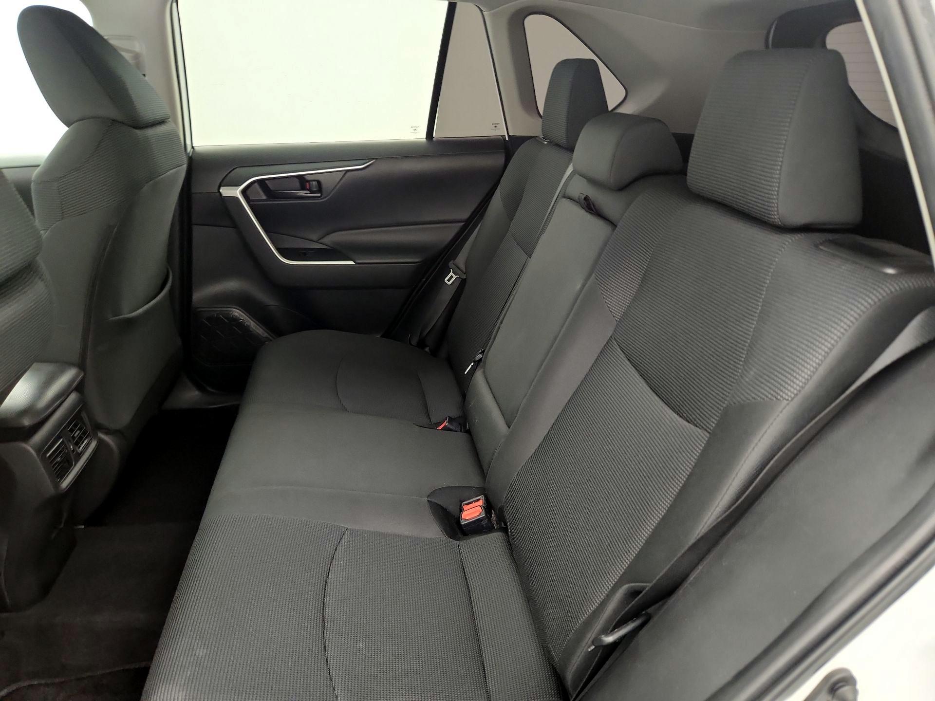 Thumbnail: 2024 Toyota RAV4 - 19