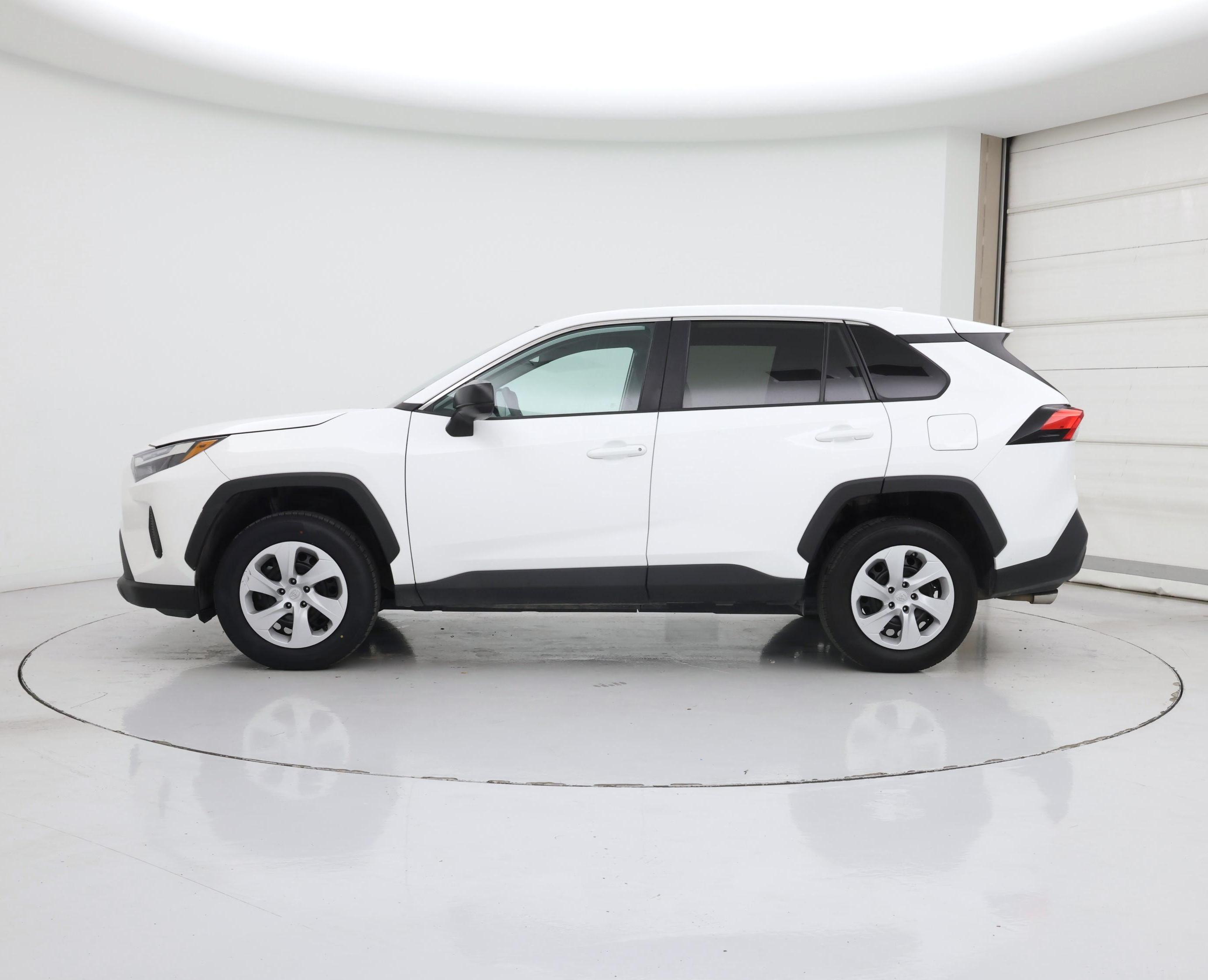 Thumbnail: 2024 Toyota RAV4 - 3