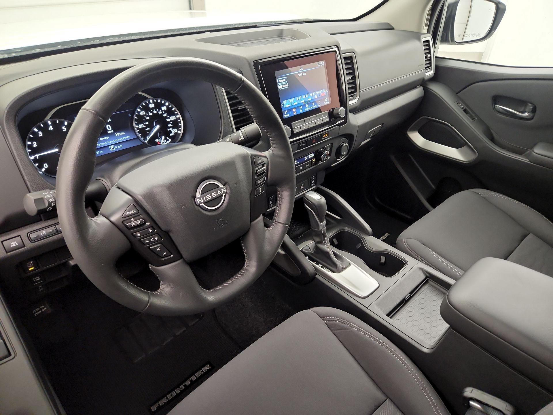 Thumbnail: 2024 Nissan Frontier - 9