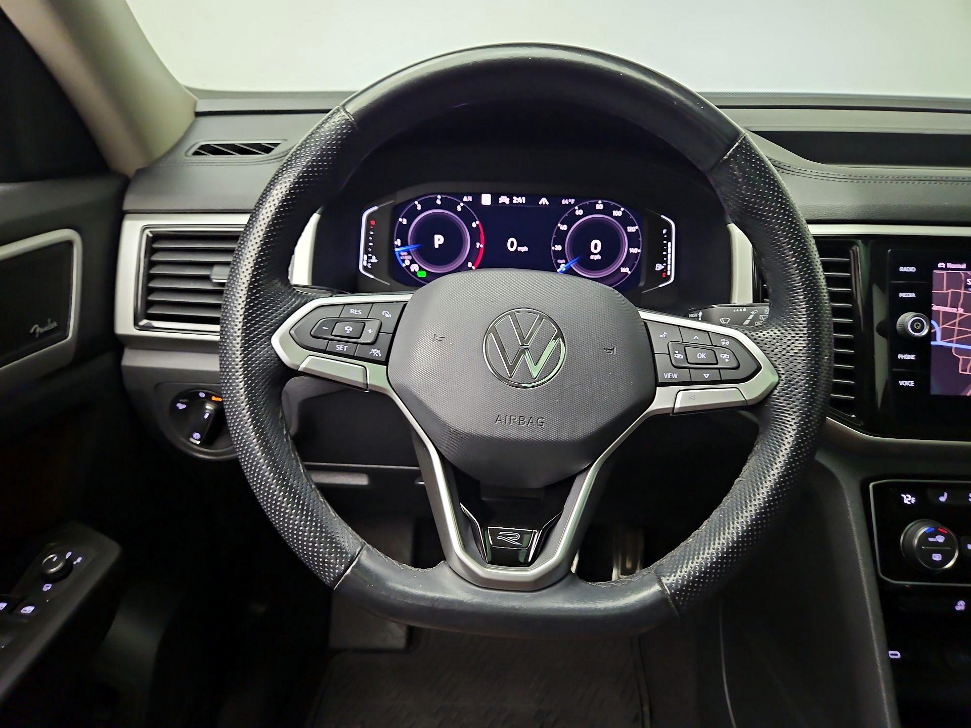 Thumbnail: 2022 Volkswagen Atlas - 10