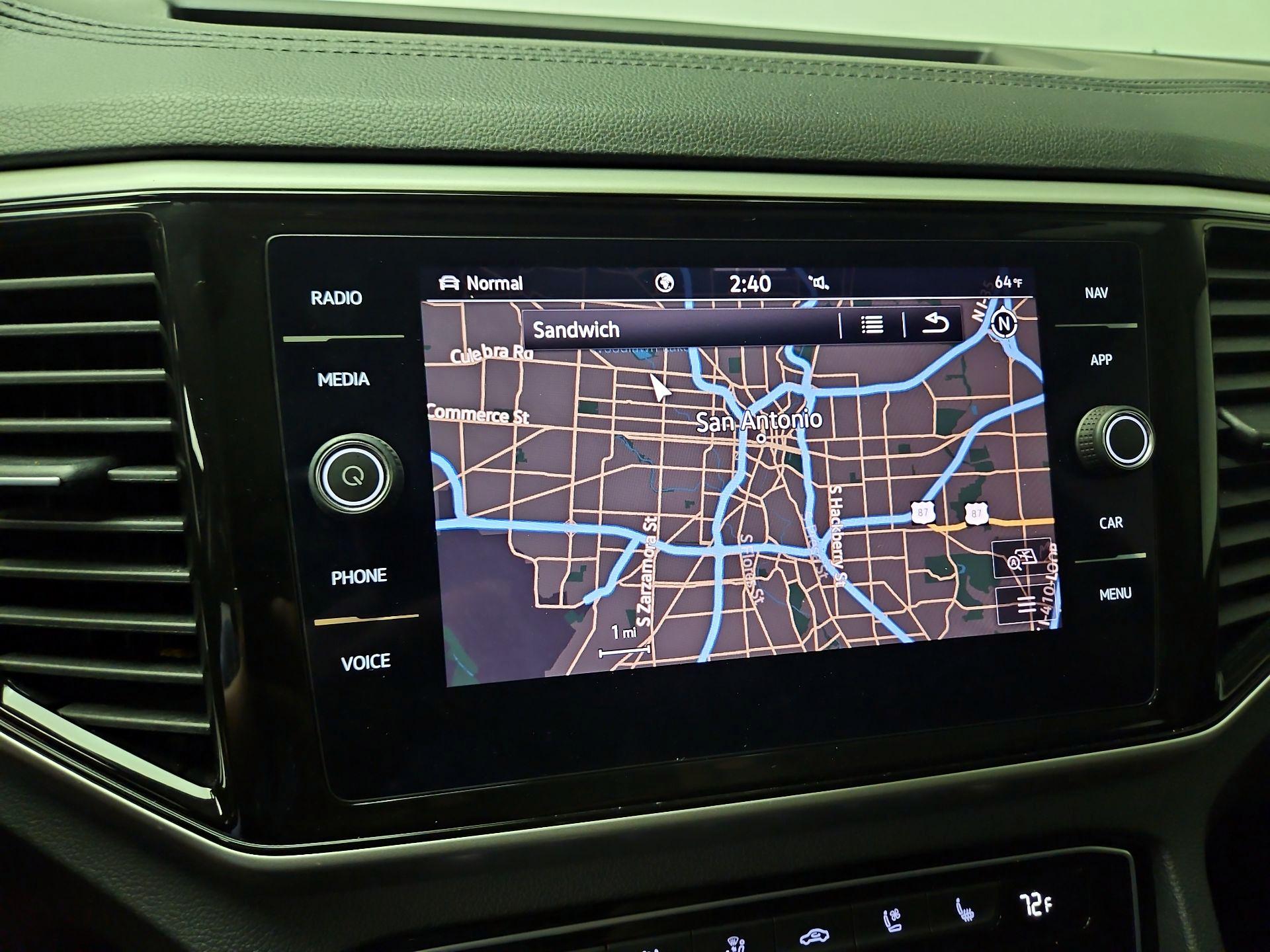 Thumbnail: 2022 Volkswagen Atlas - 14