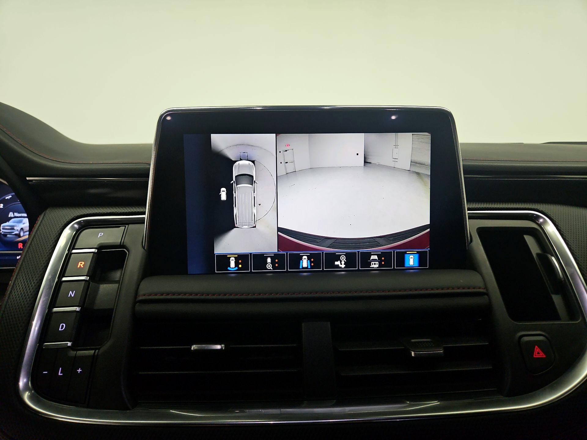 Thumbnail: 2022 Chevrolet Suburban - 14