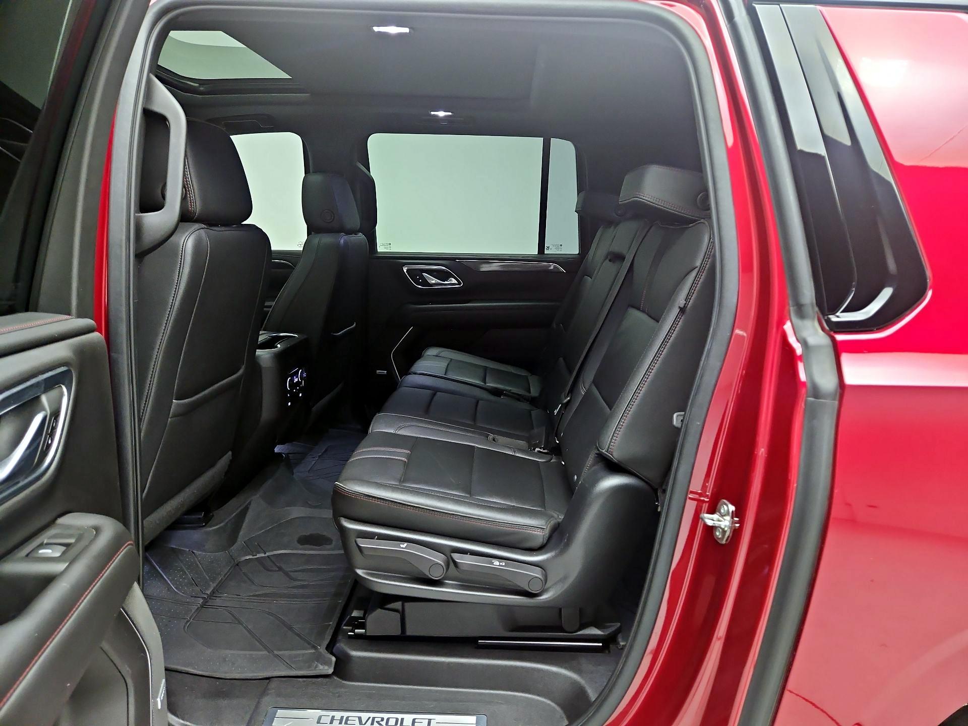 Thumbnail: 2022 Chevrolet Suburban - 20