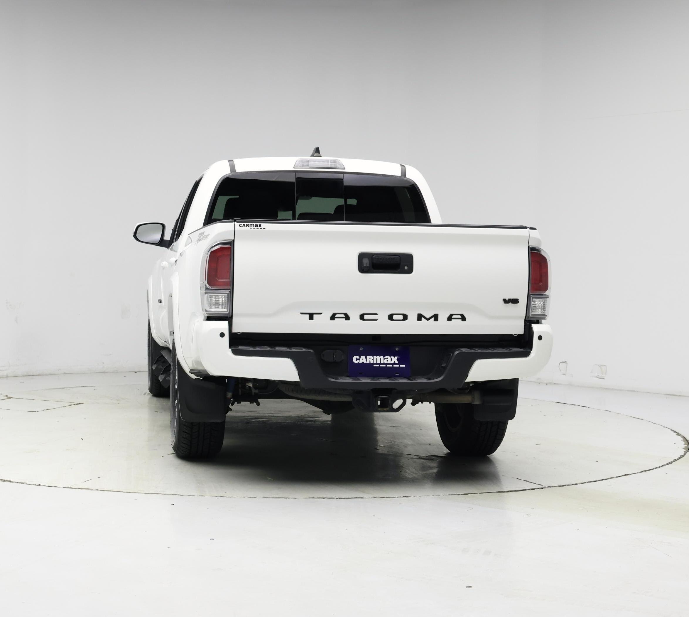 Thumbnail: 2022 Toyota Tacoma - 6