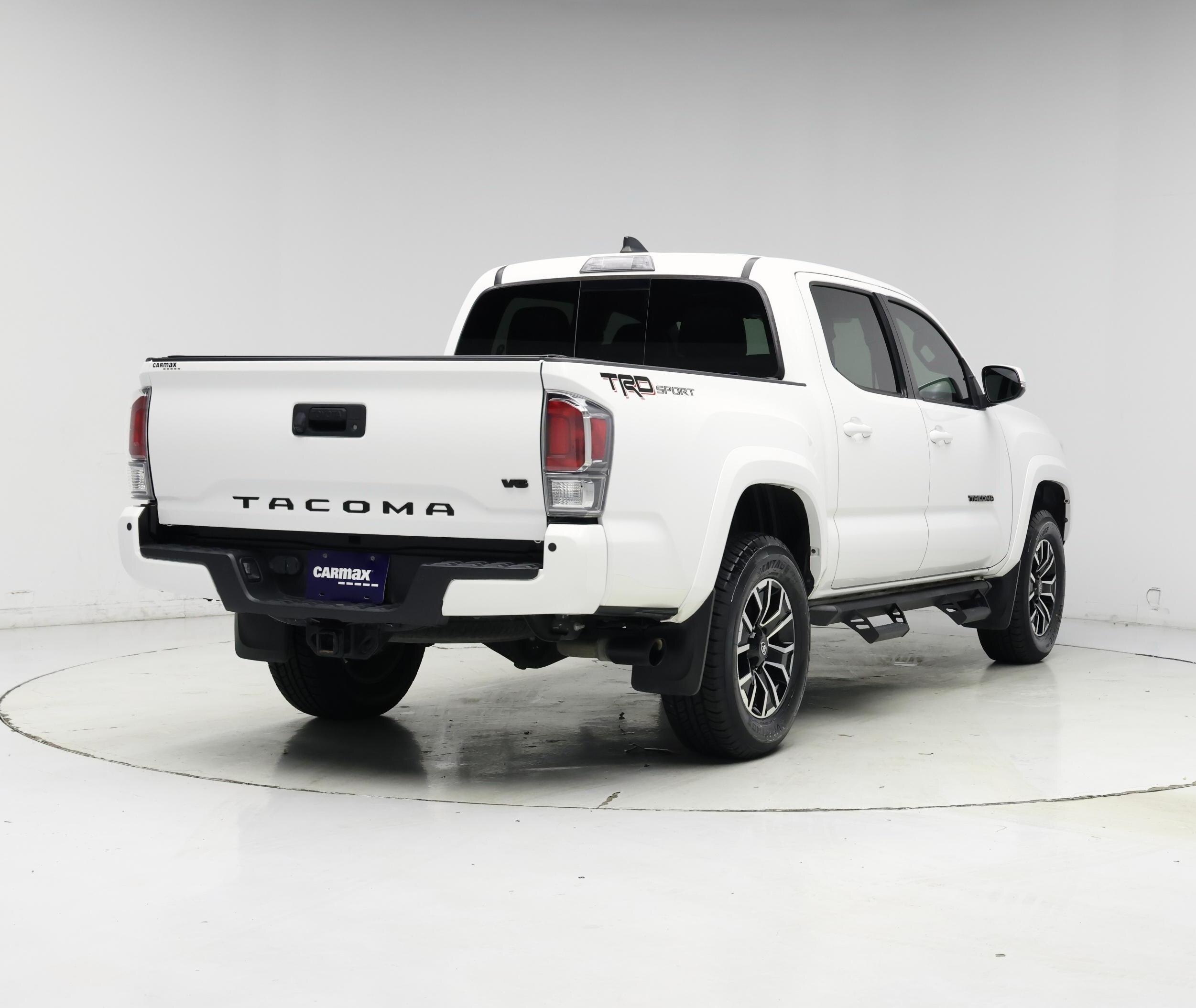 Thumbnail: 2022 Toyota Tacoma - 8