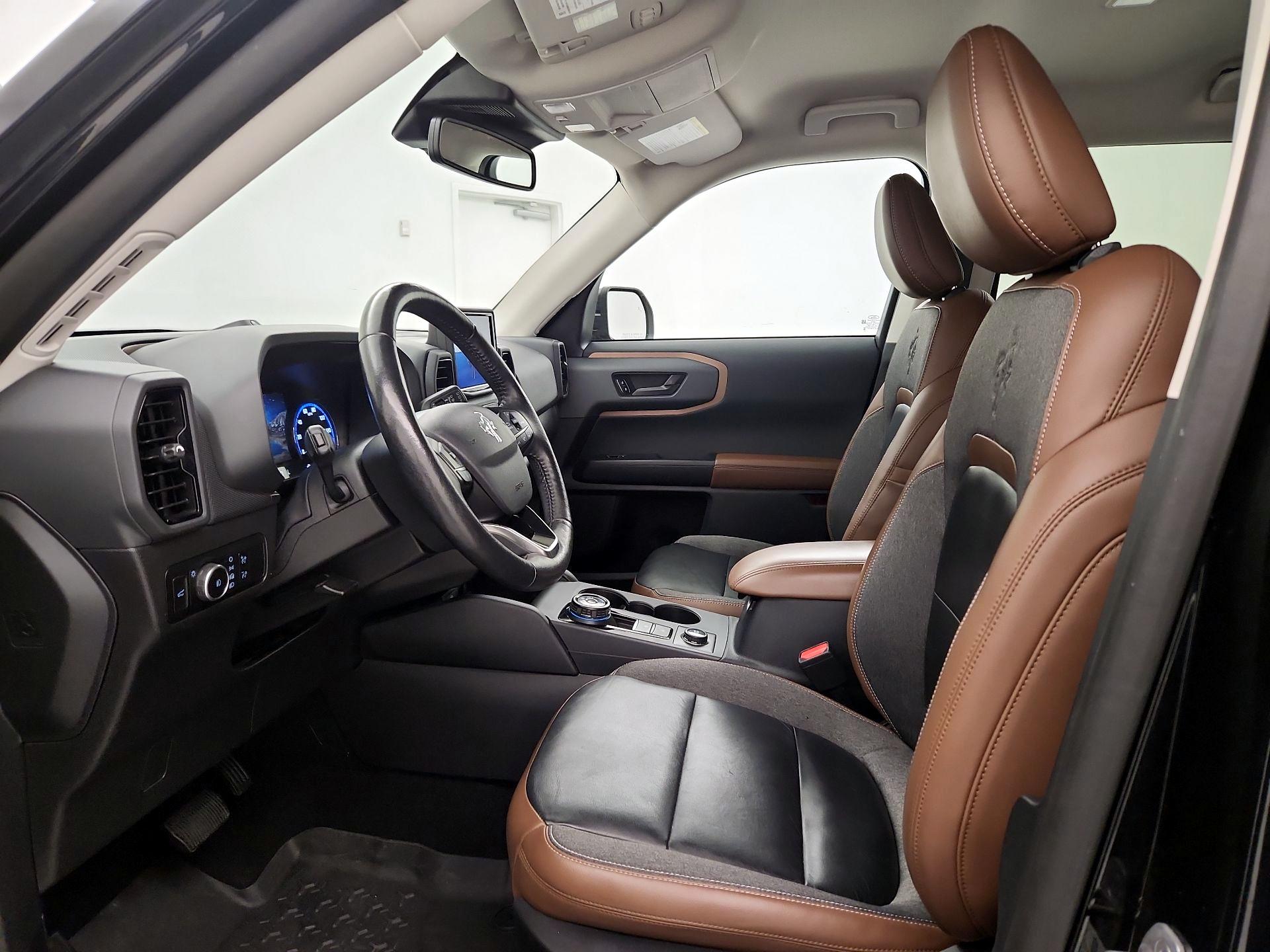 Thumbnail: 2023 Ford Bronco Sport - 11