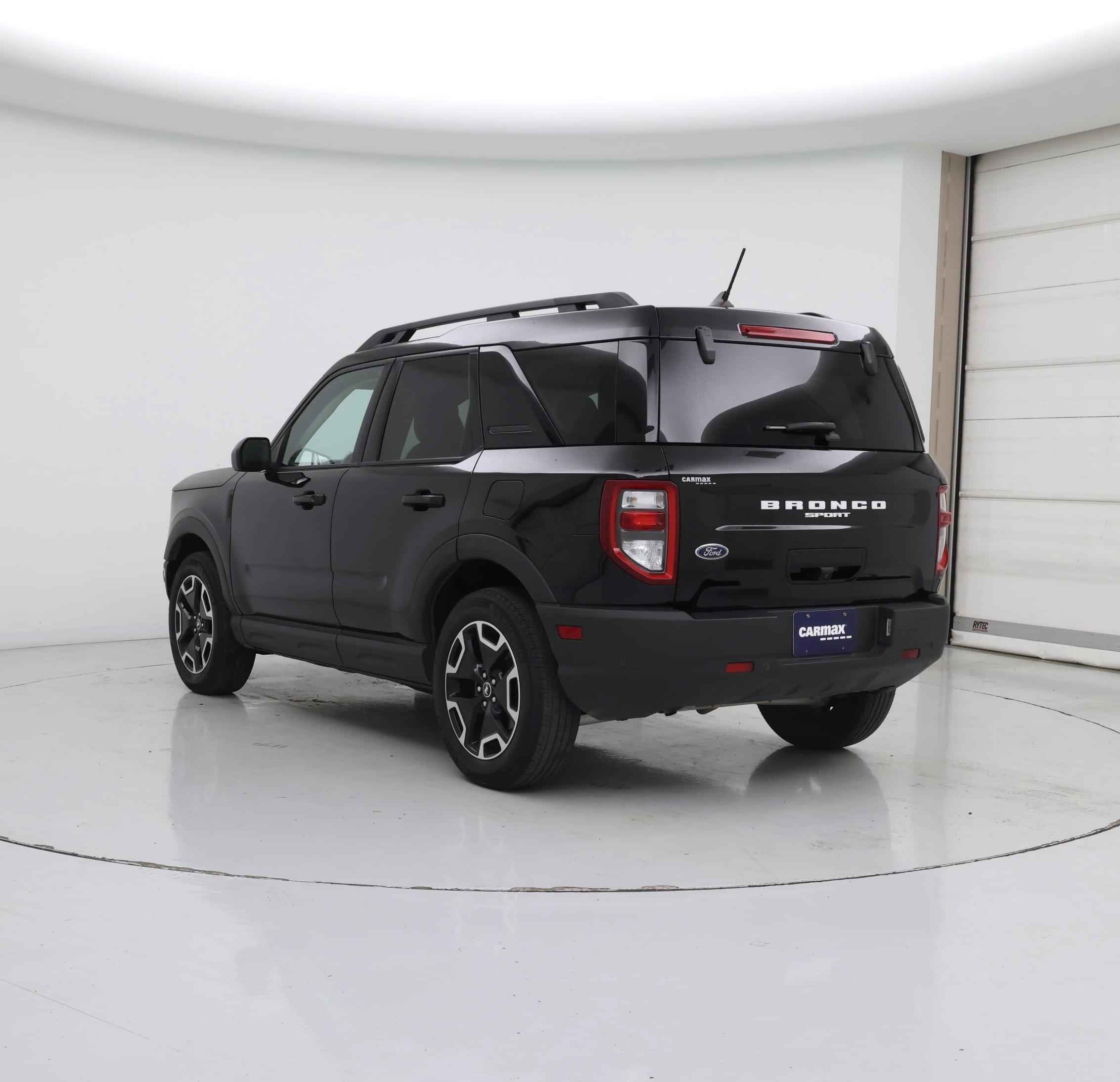 Thumbnail: 2023 Ford Bronco Sport - 2