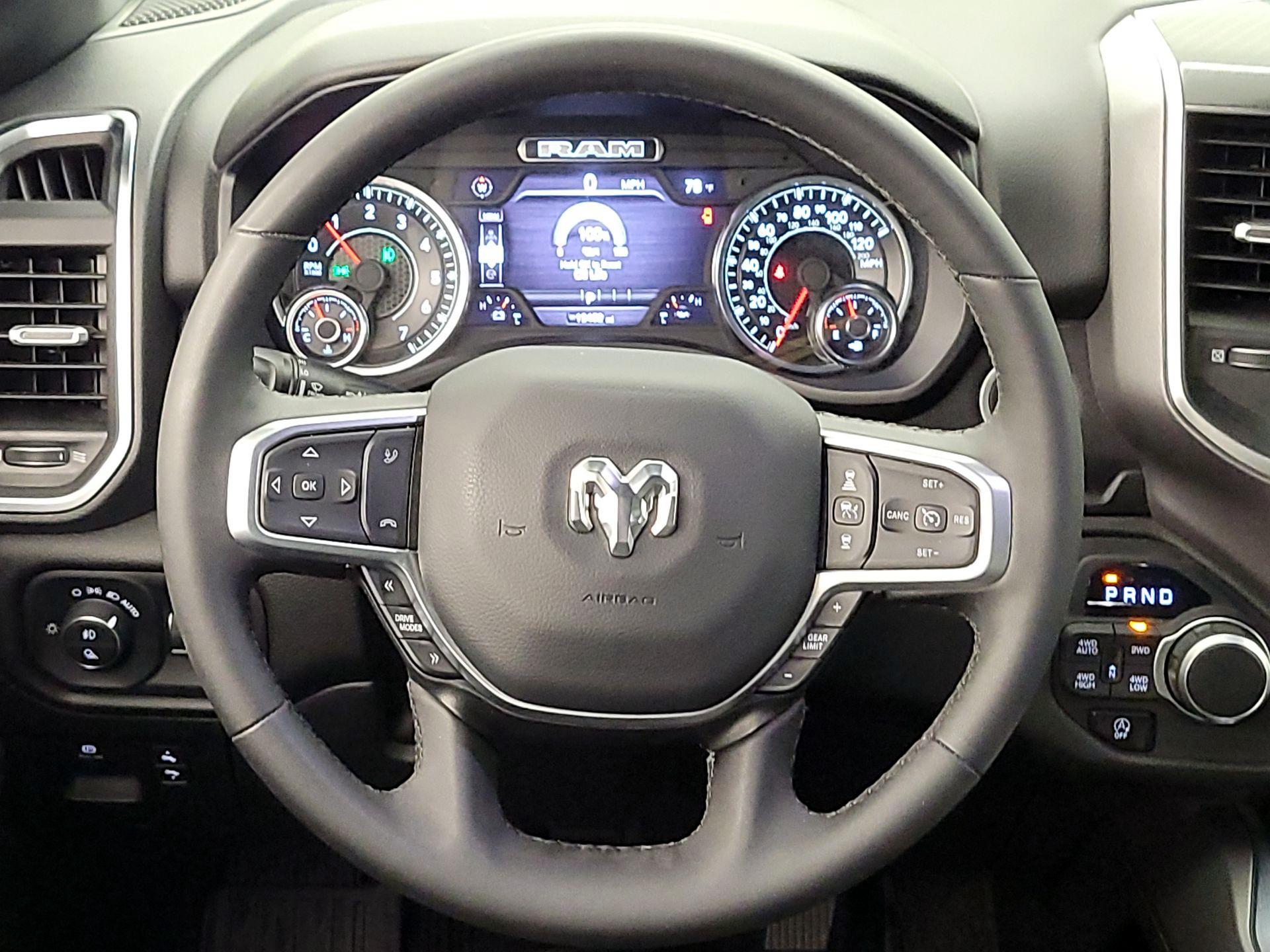 Thumbnail: 2025 RAM 1500 - 10