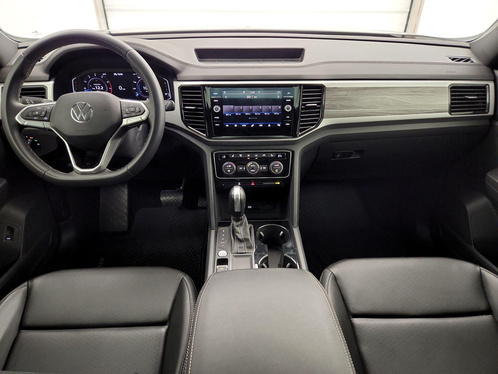 Thumbnail: 2023 Volkswagen Atlas - 9