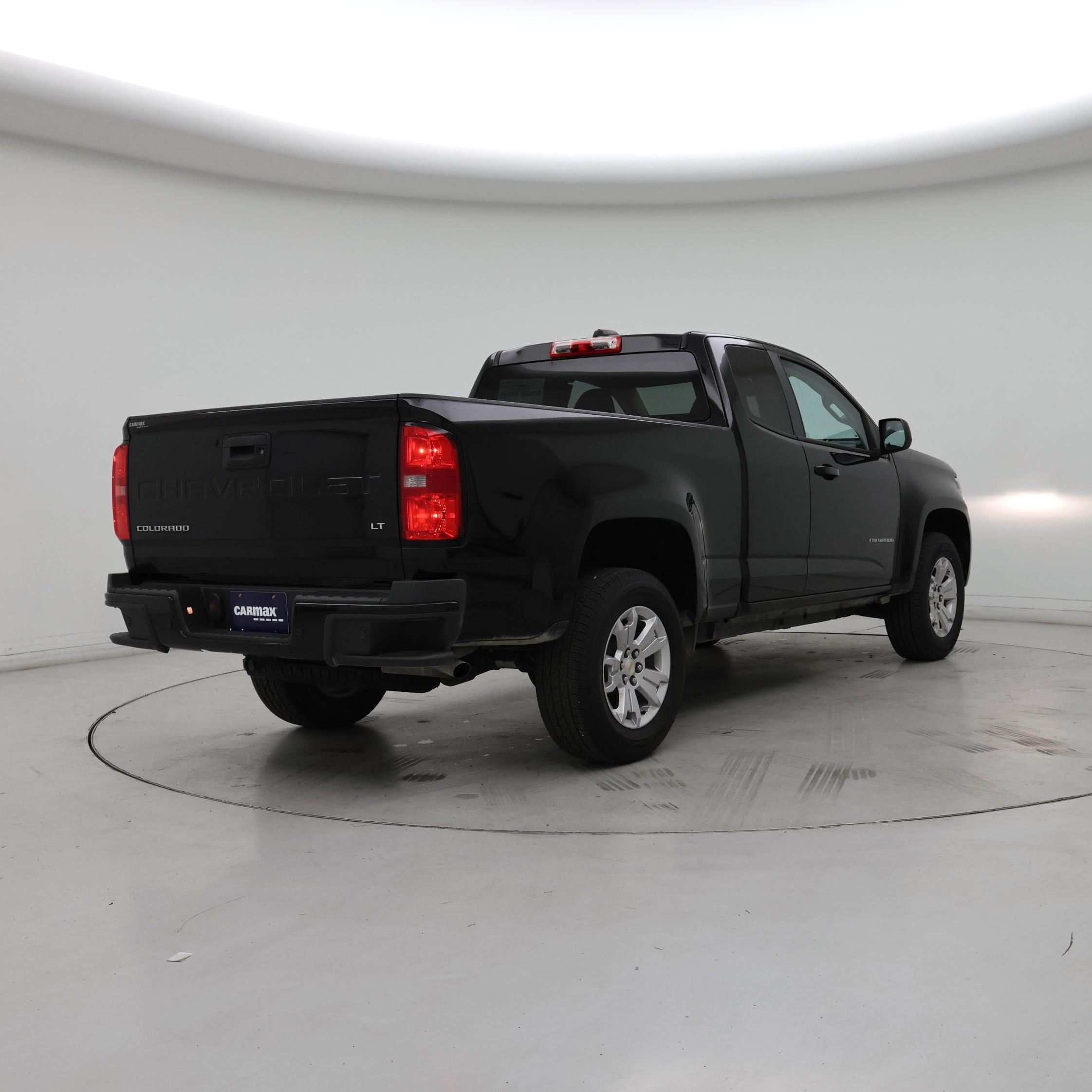 Thumbnail: 2022 Chevrolet Colorado - 8