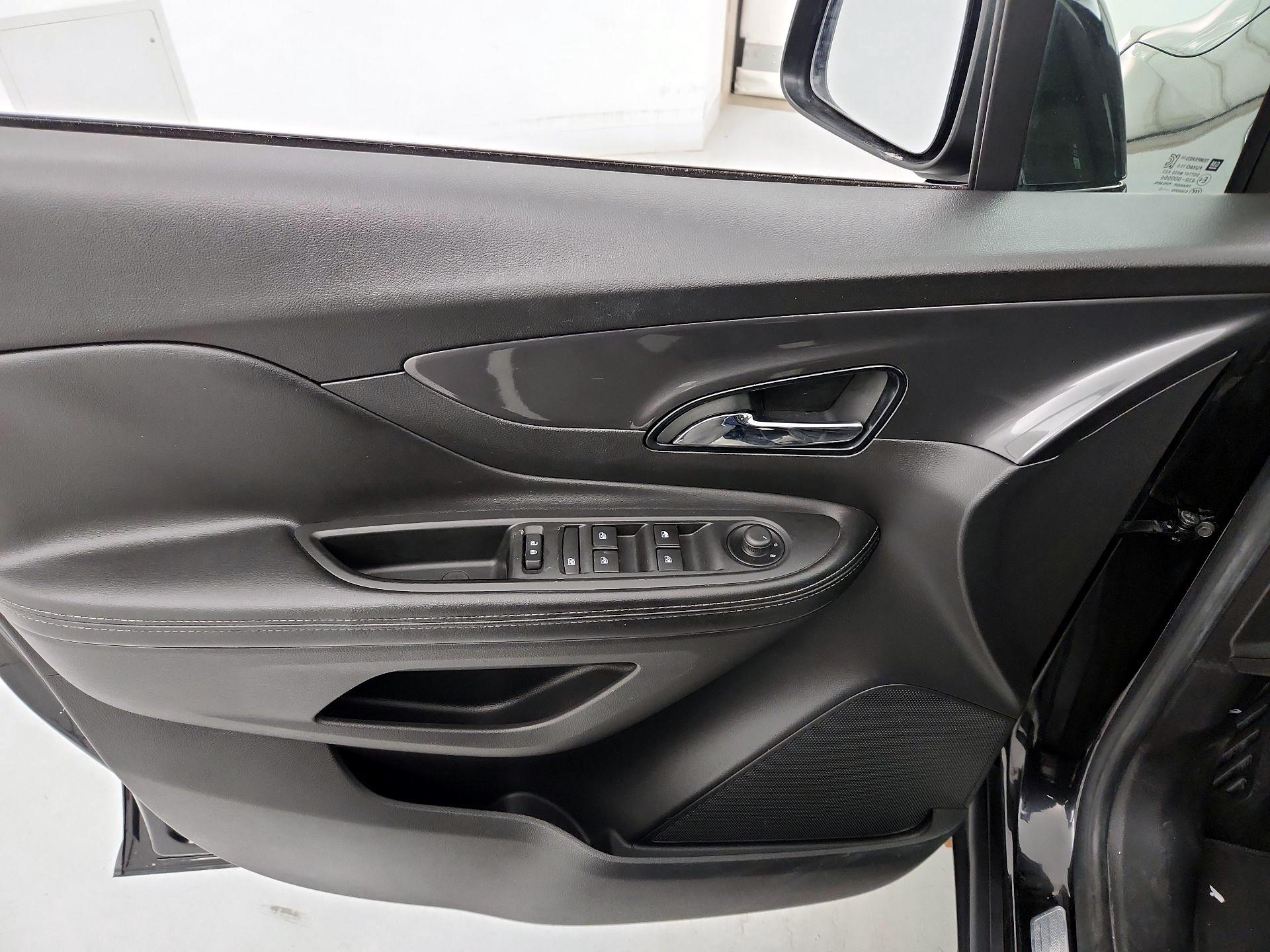 Thumbnail: 2021 Buick Encore - 12