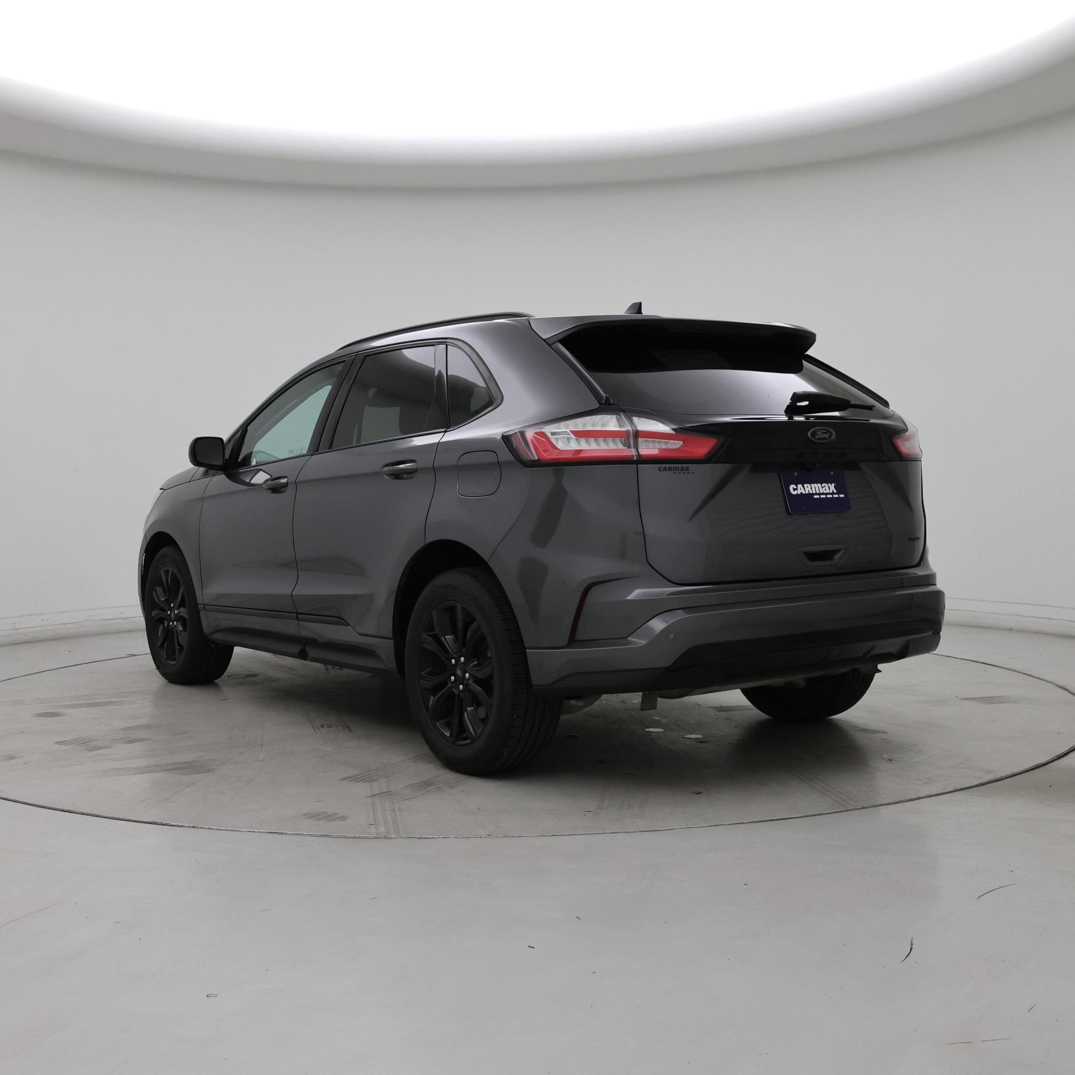 Thumbnail: 2022 Ford Edge - 2