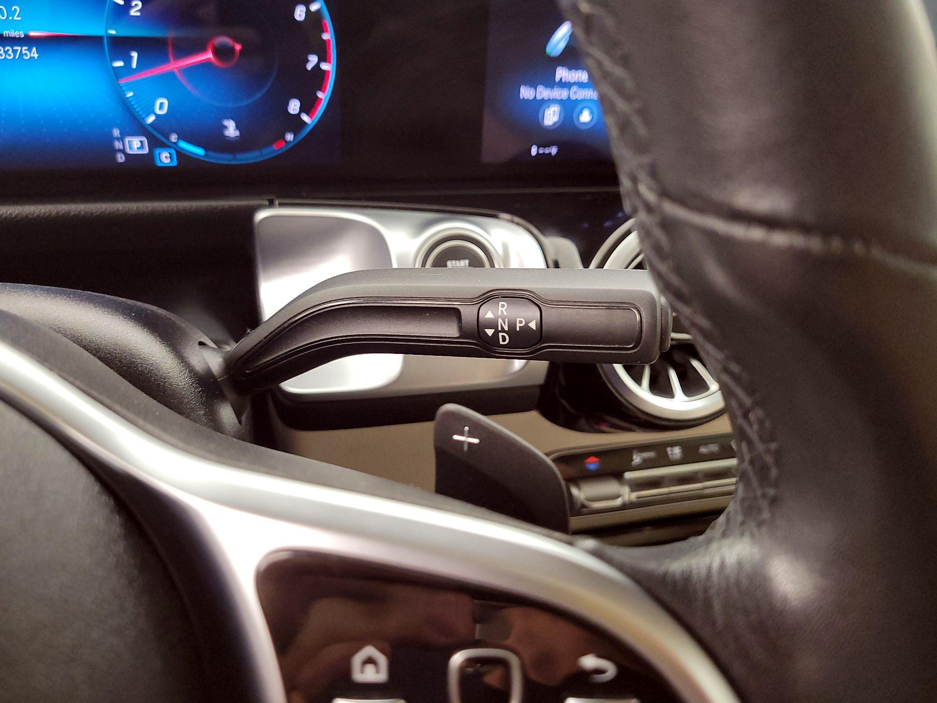 Thumbnail: 2022 Mercedes-Benz GLB - 17