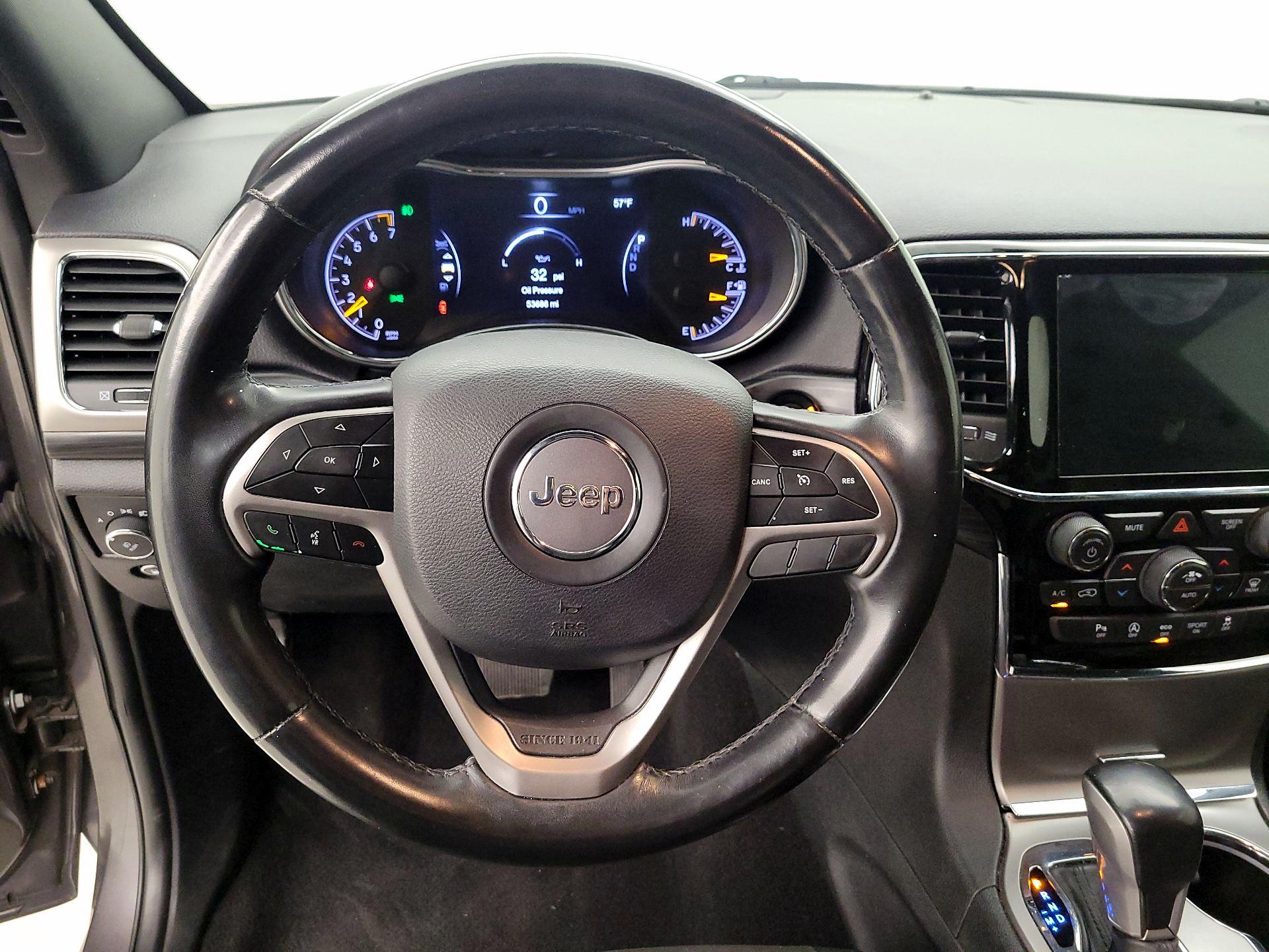 Thumbnail: 2020 Jeep Grand Cherokee - 10