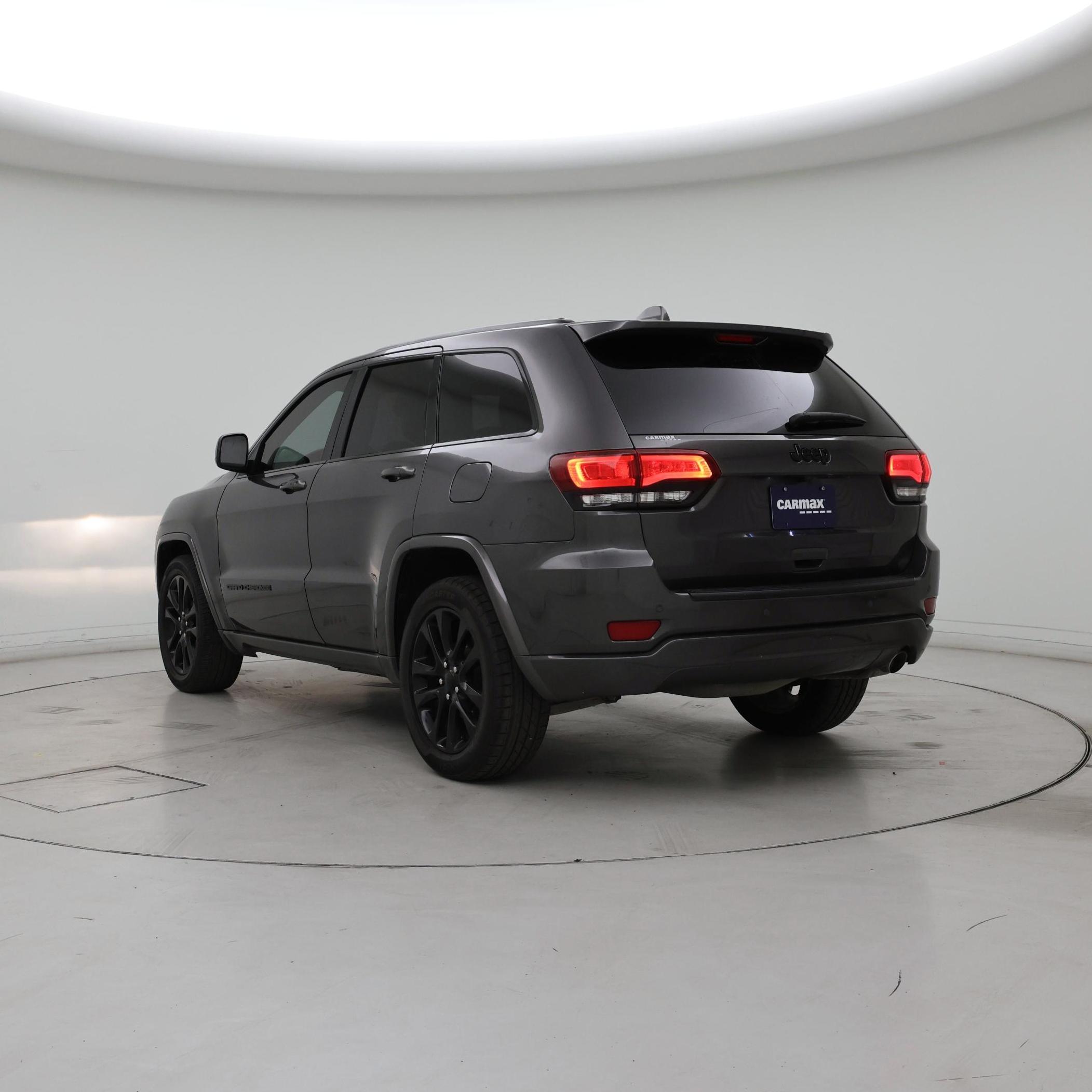 Thumbnail: 2020 Jeep Grand Cherokee - 2
