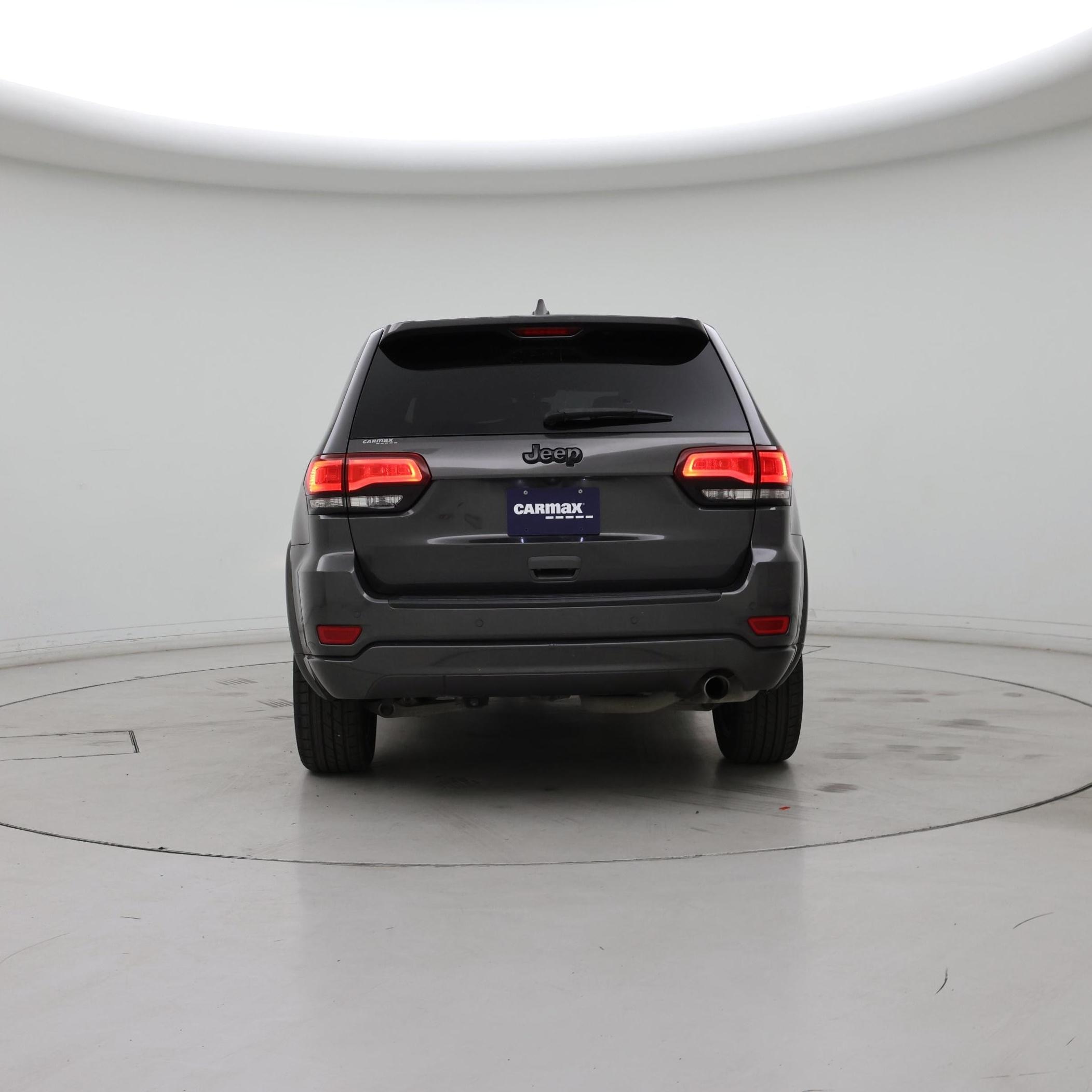 Thumbnail: 2020 Jeep Grand Cherokee - 6