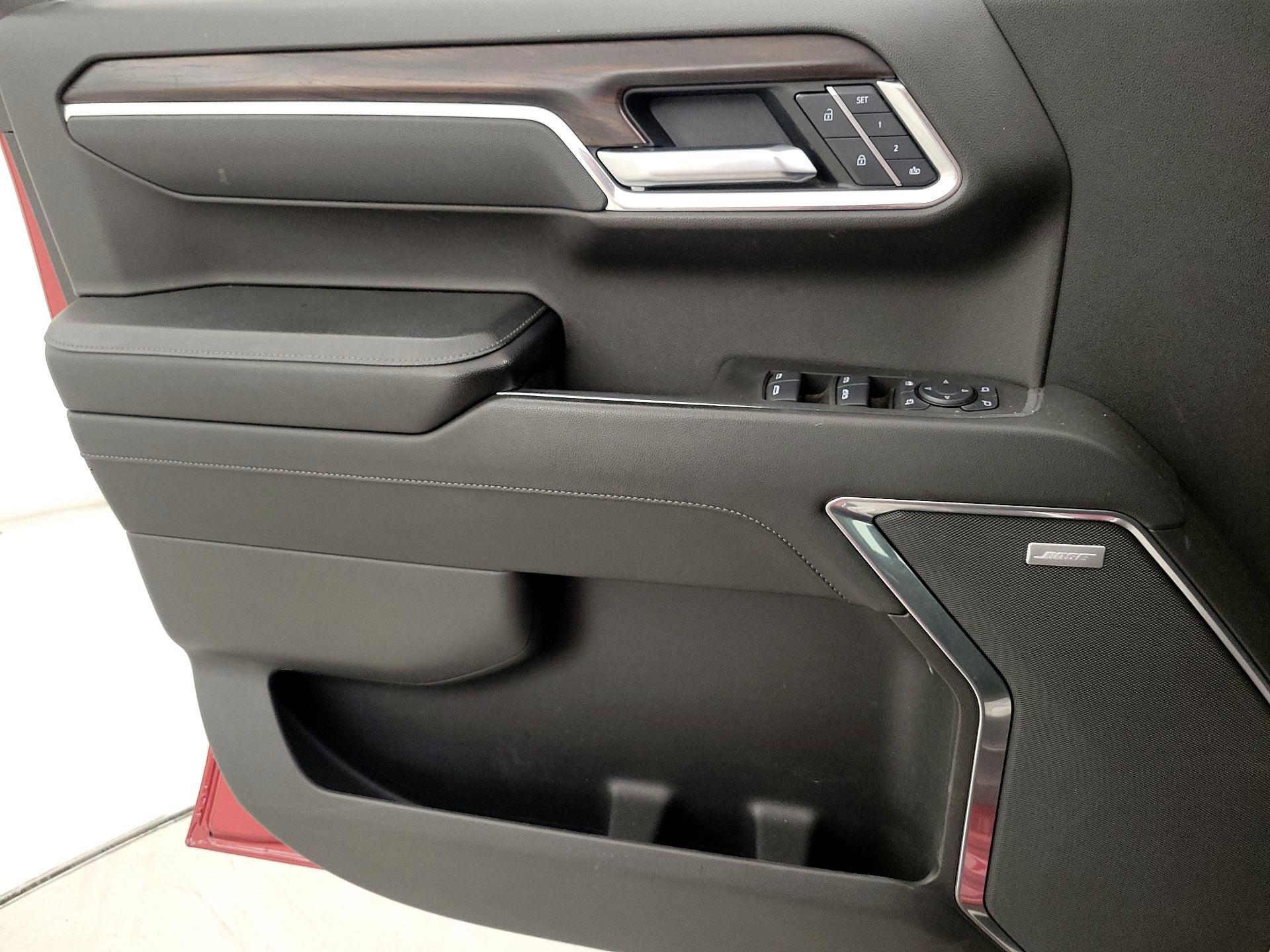 Thumbnail: 2025 GMC Sierra 1500 - 12