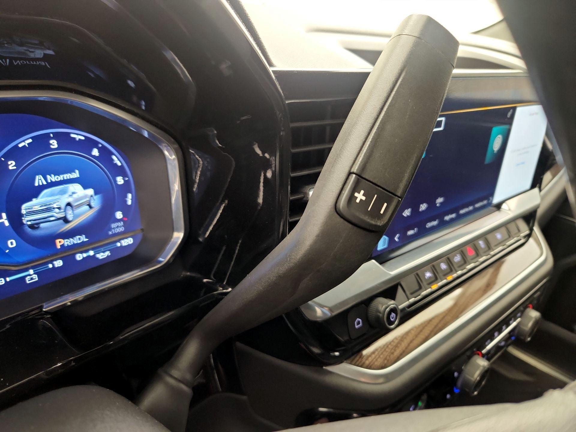 Thumbnail: 2022 Chevrolet Silverado 1500 - 17