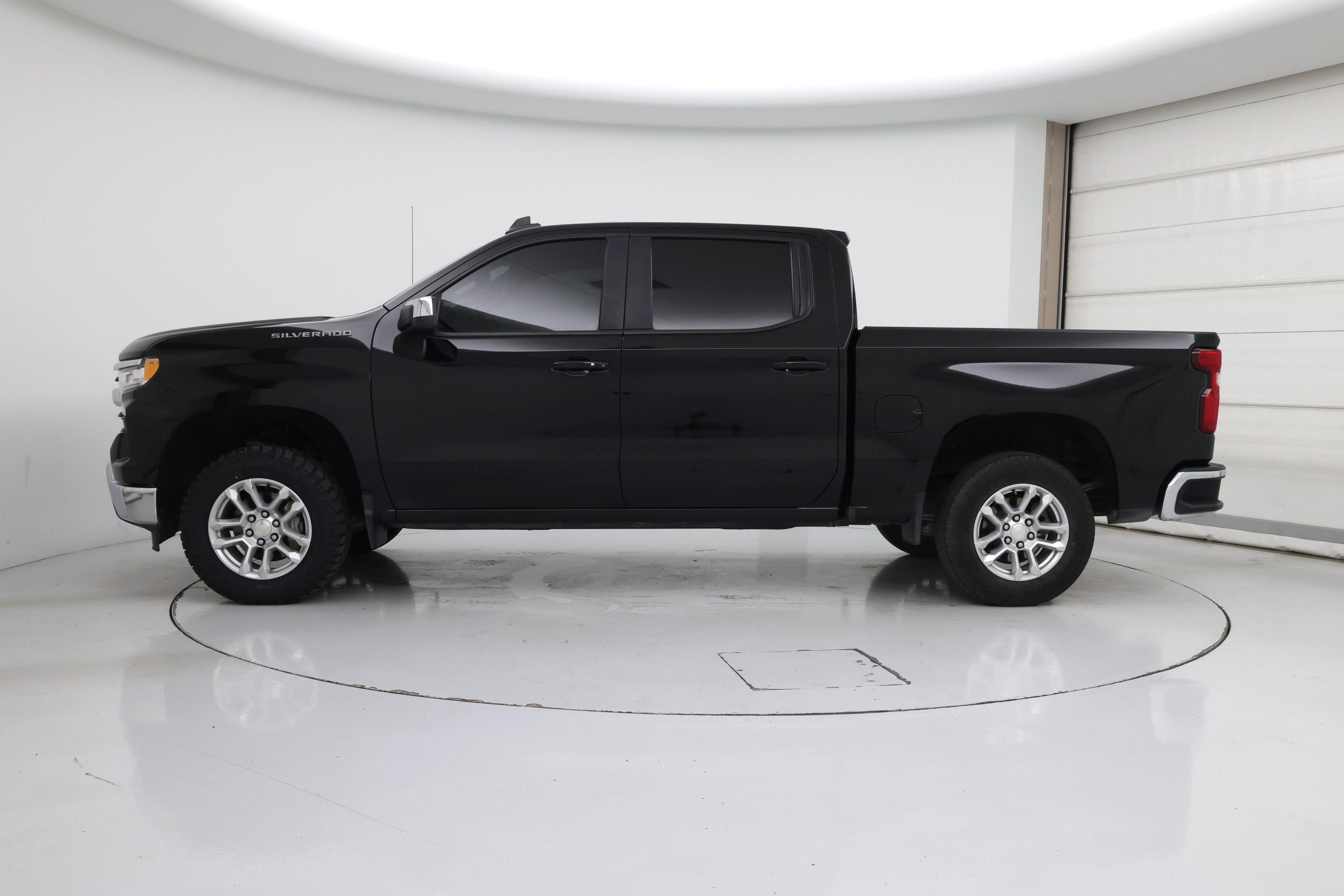 Thumbnail: 2022 Chevrolet Silverado 1500 - 3