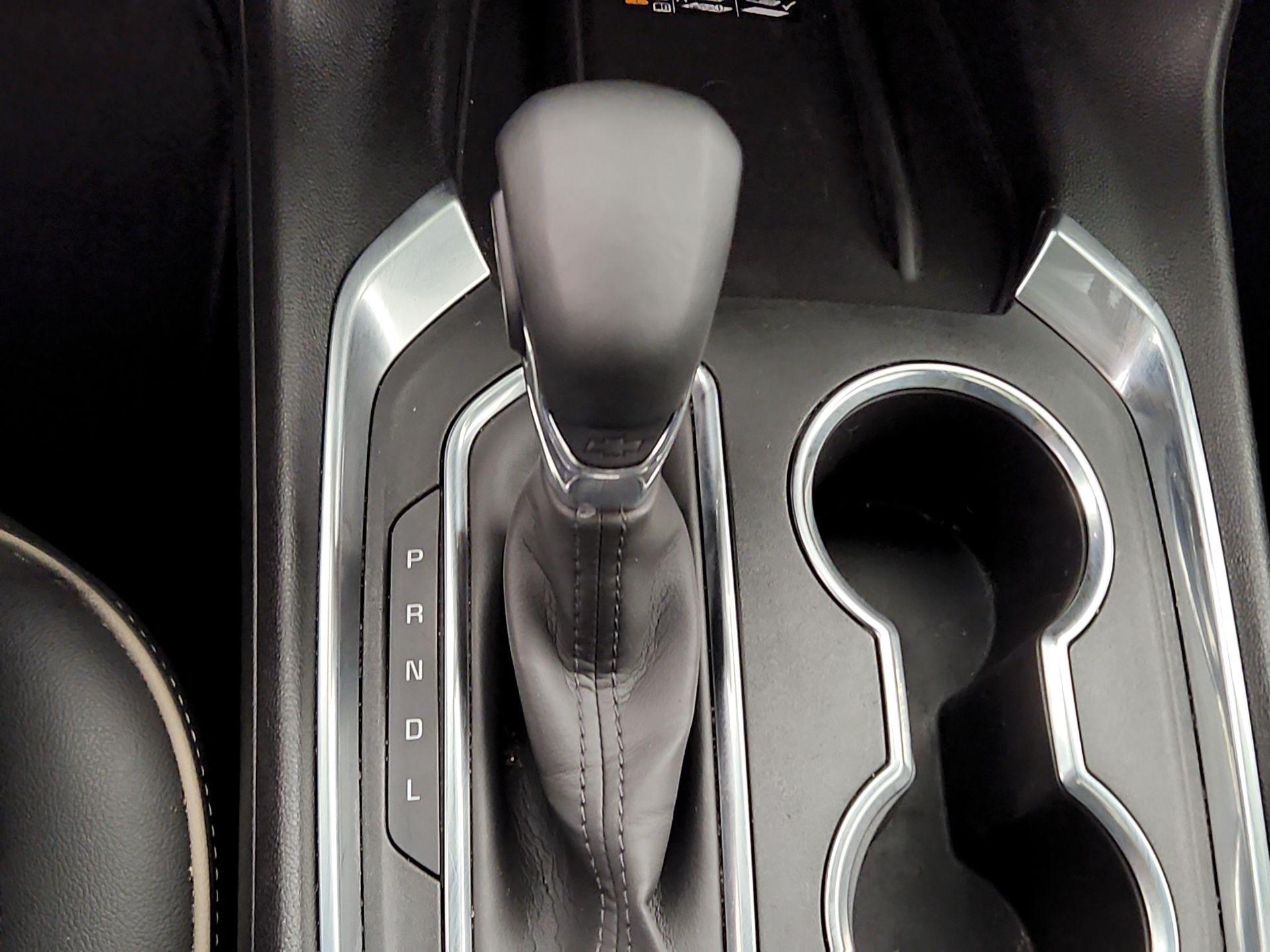 Thumbnail: 2023 Chevrolet Traverse - 18