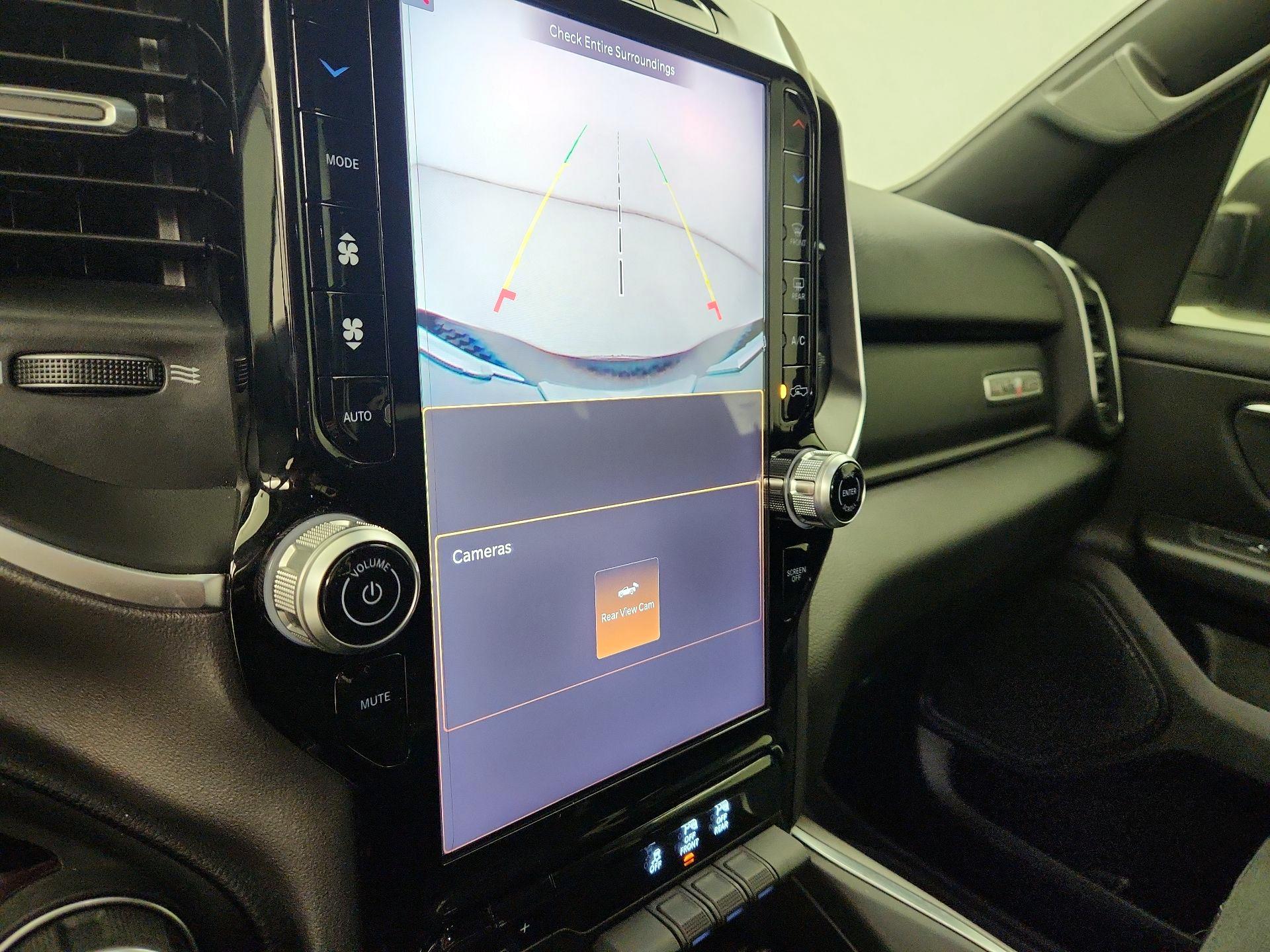 Thumbnail: 2025 RAM 1500 - 15