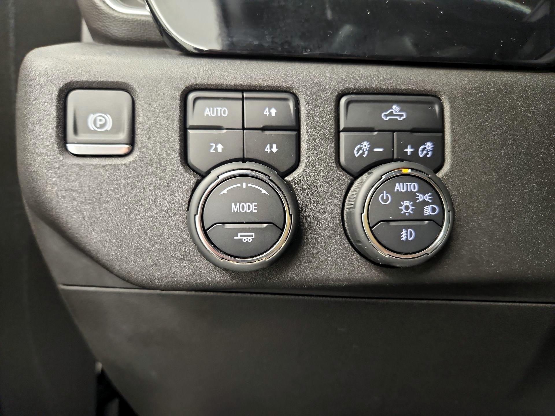 Thumbnail: 2024 Chevrolet Silverado 1500 - 13