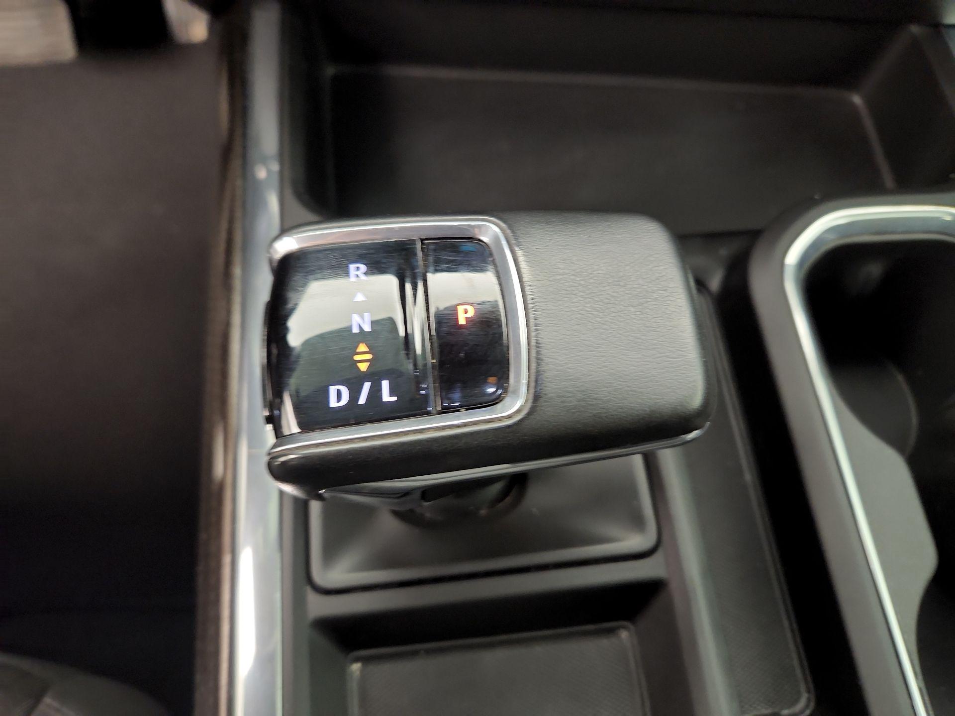 Thumbnail: 2024 Chevrolet Silverado 1500 - 17