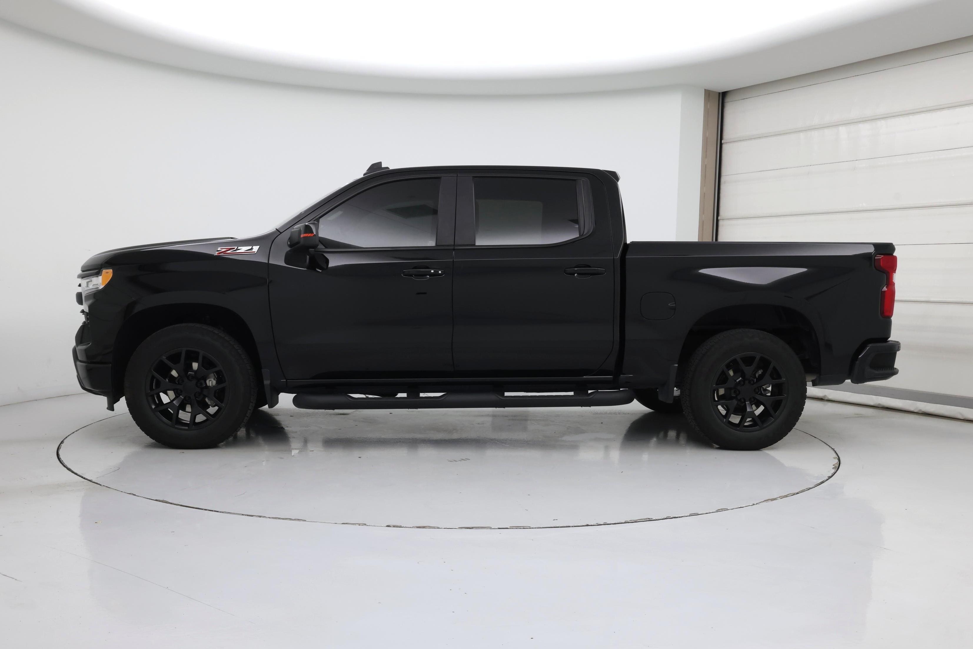 Thumbnail: 2024 Chevrolet Silverado 1500 - 3