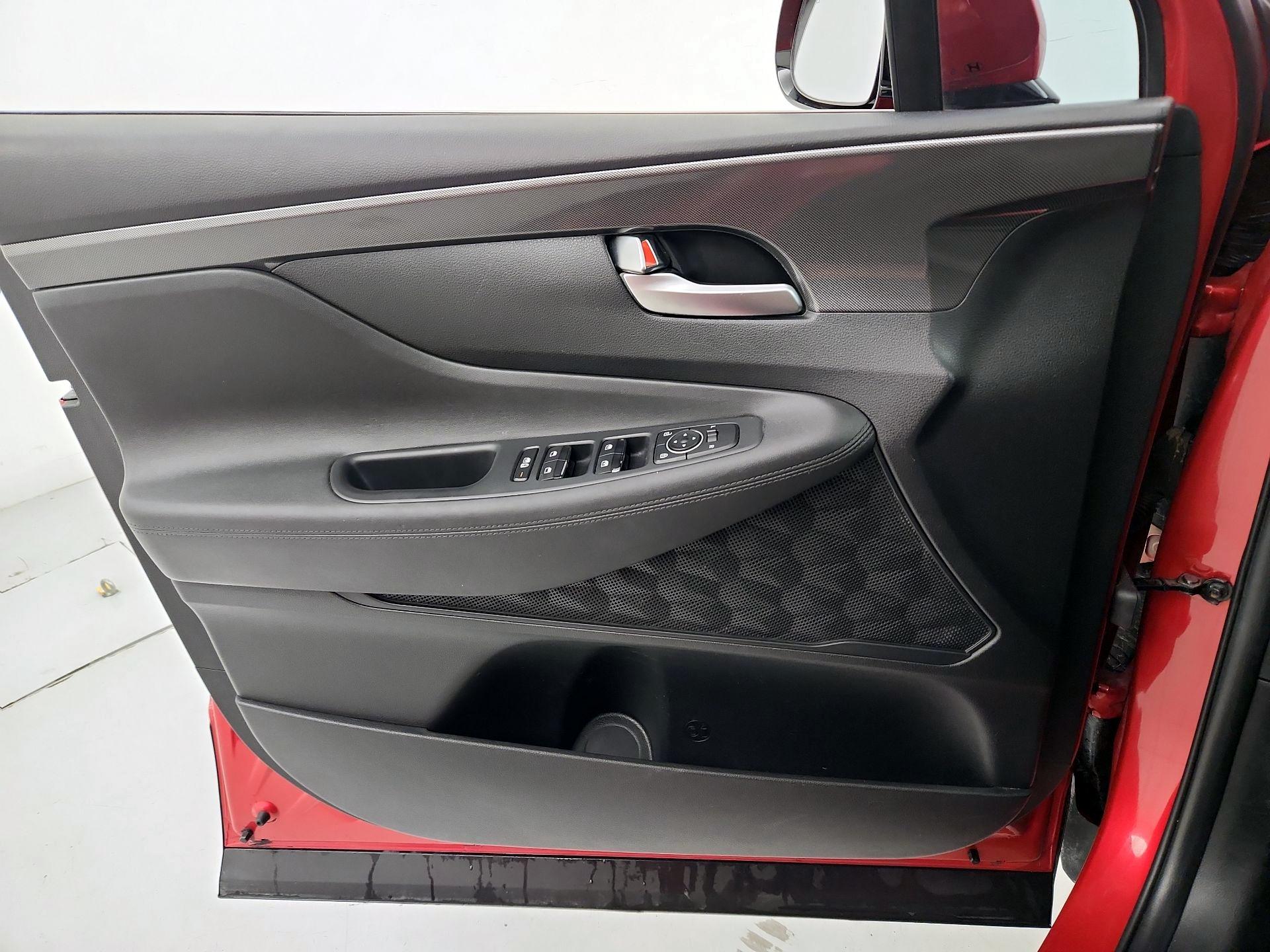 Thumbnail: 2023 Hyundai Santa Fe - 12