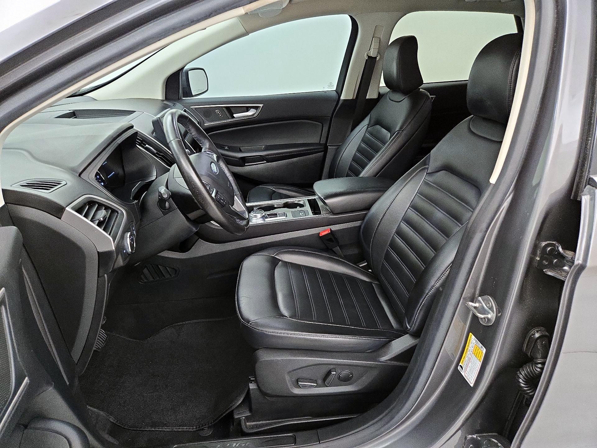 Thumbnail: 2022 Ford Edge - 11