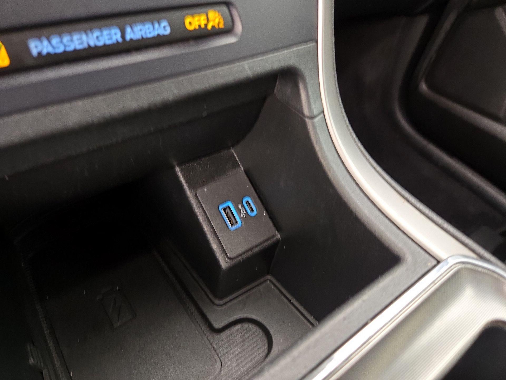 Thumbnail: 2022 Ford Edge - 18