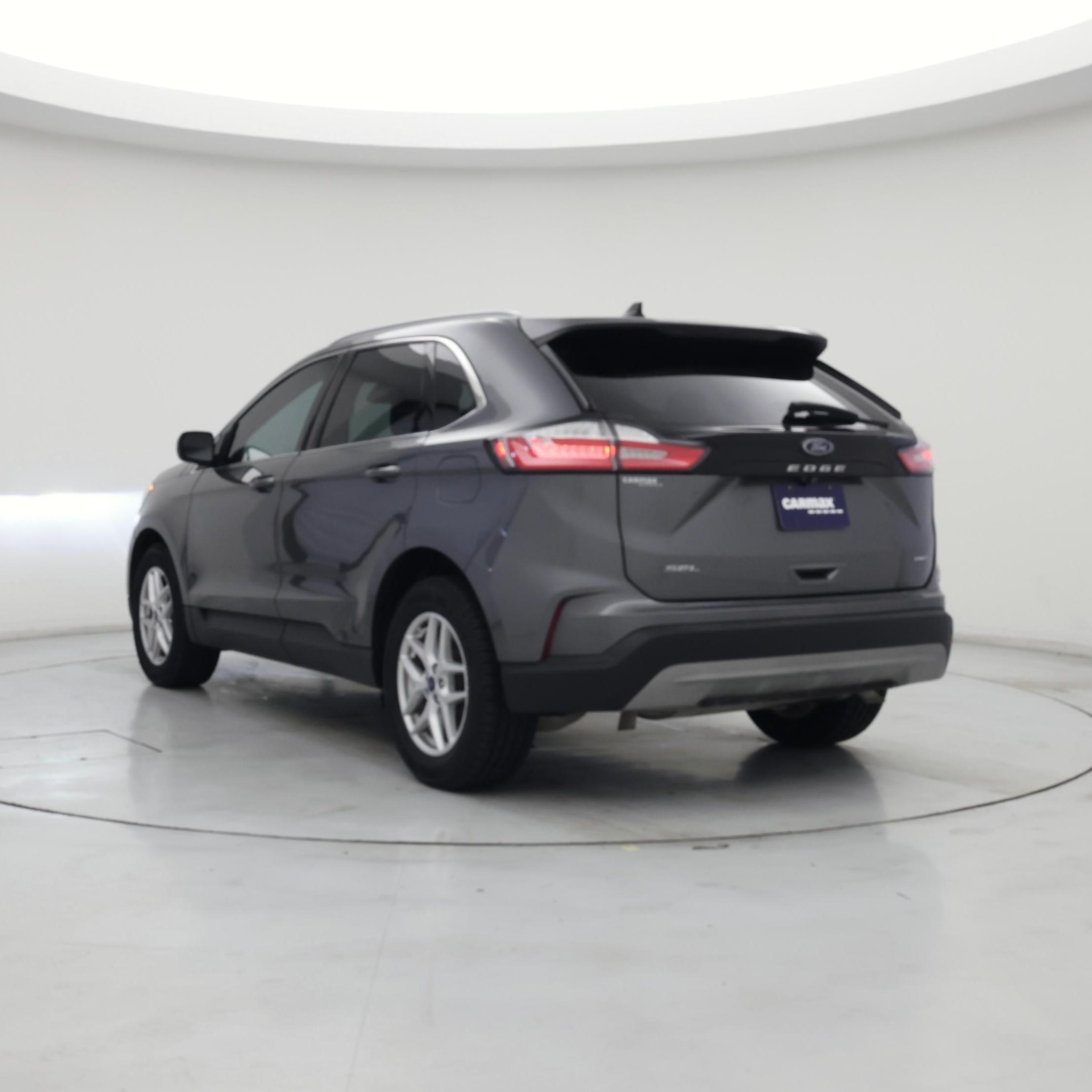 Thumbnail: 2022 Ford Edge - 2