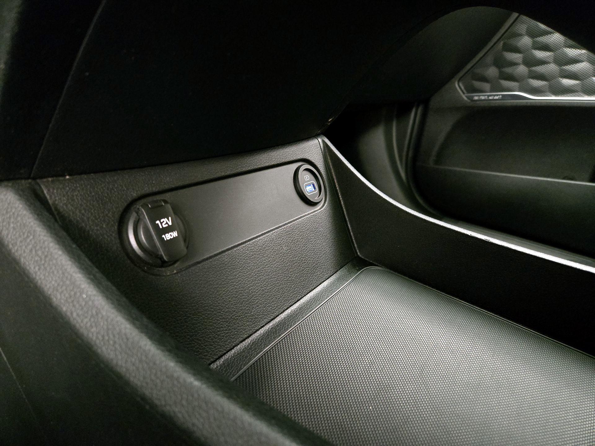 Thumbnail: 2023 Hyundai Santa Fe - 19