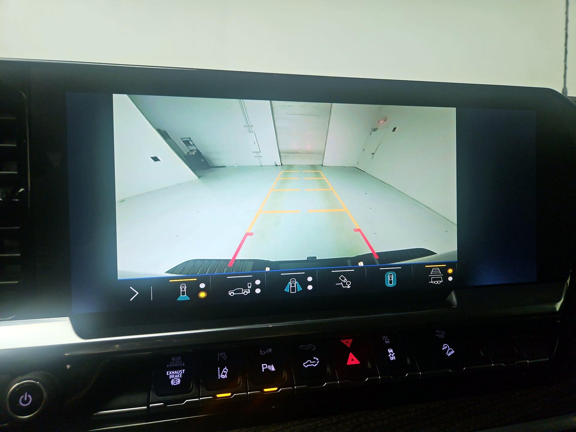 Thumbnail: 2026 Chevrolet Silverado 2500 - 15