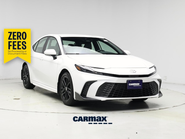 White 2025 Toyota Camry Sedan Front-Wheel Drive Automatic