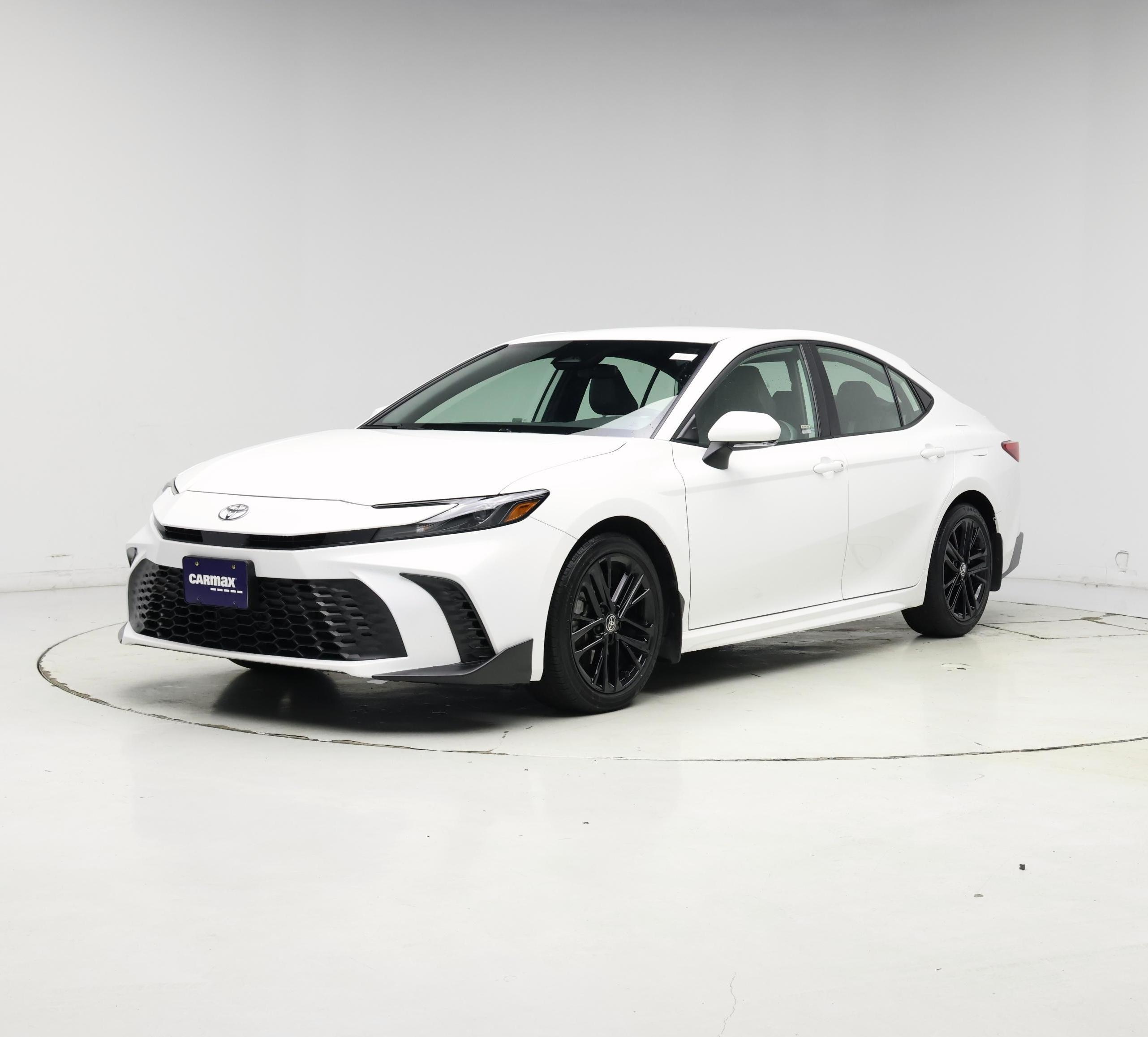 Thumbnail: 2025 Toyota Camry - 4