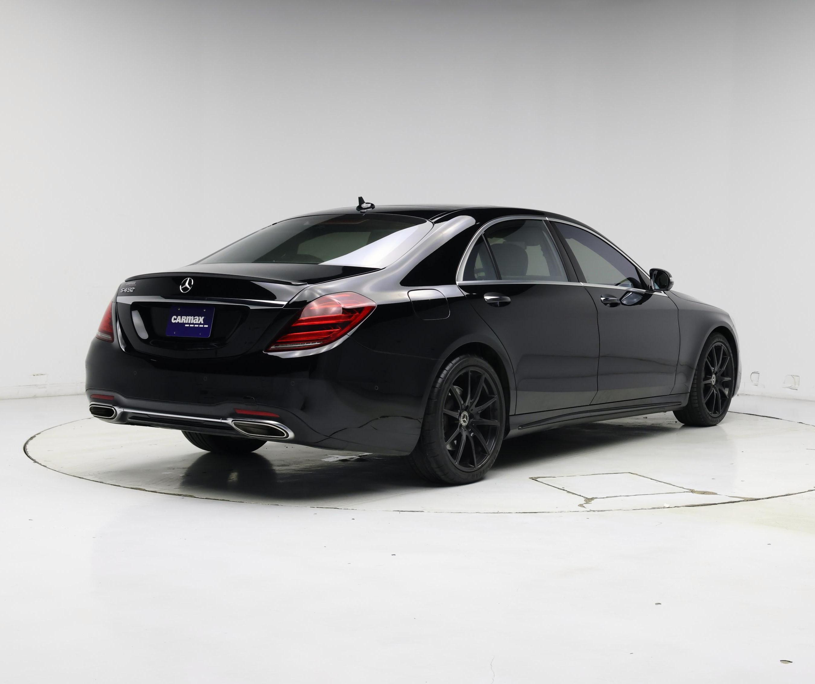 Thumbnail: 2018 Mercedes-Benz S-Class - 8