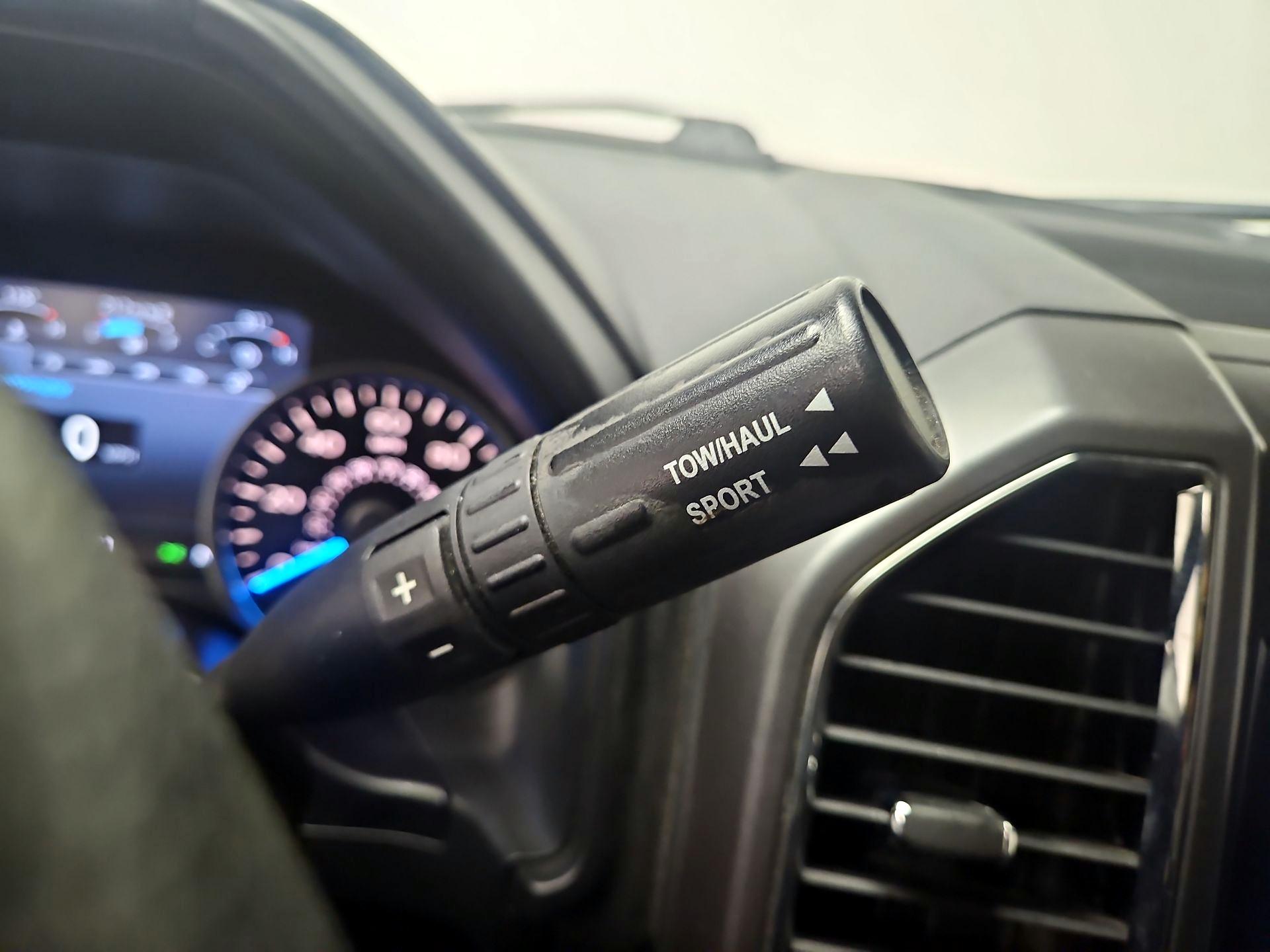 Thumbnail: 2015 Ford F-150 - 18