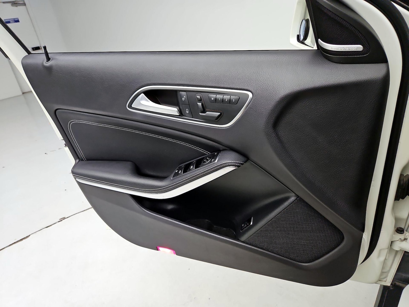 2015 Mercedes-Benz GLA-Class GLA250 - Photo 13