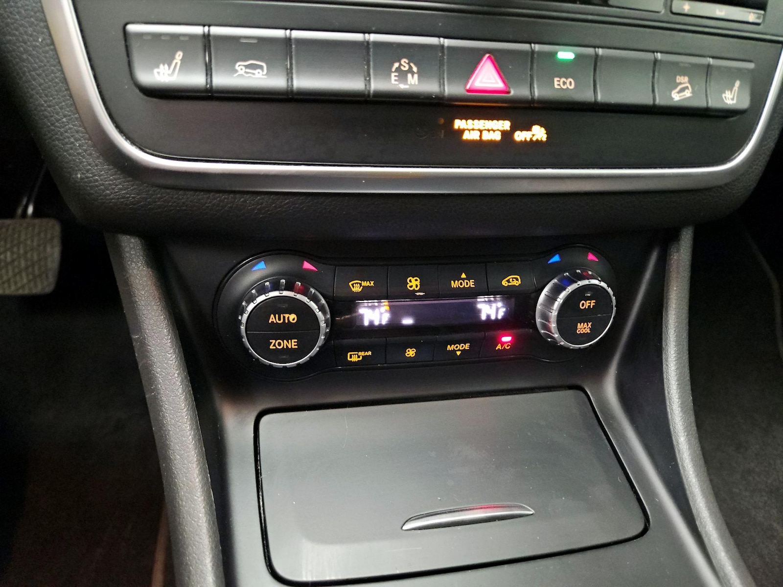 2015 Mercedes-Benz GLA-Class GLA250 - Photo 17