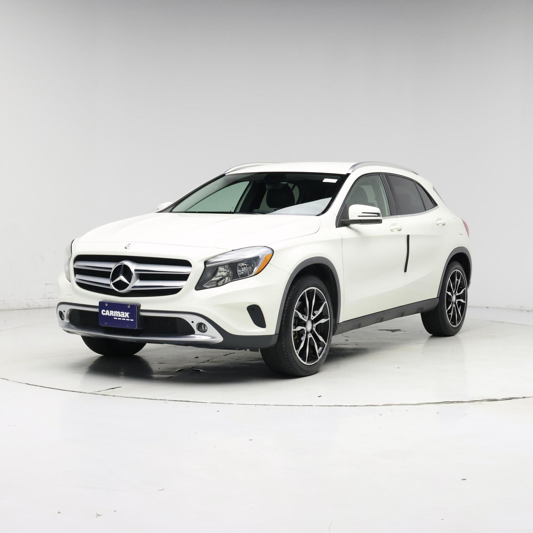 Thumbnail: 2015 Mercedes-Benz GLA - 4