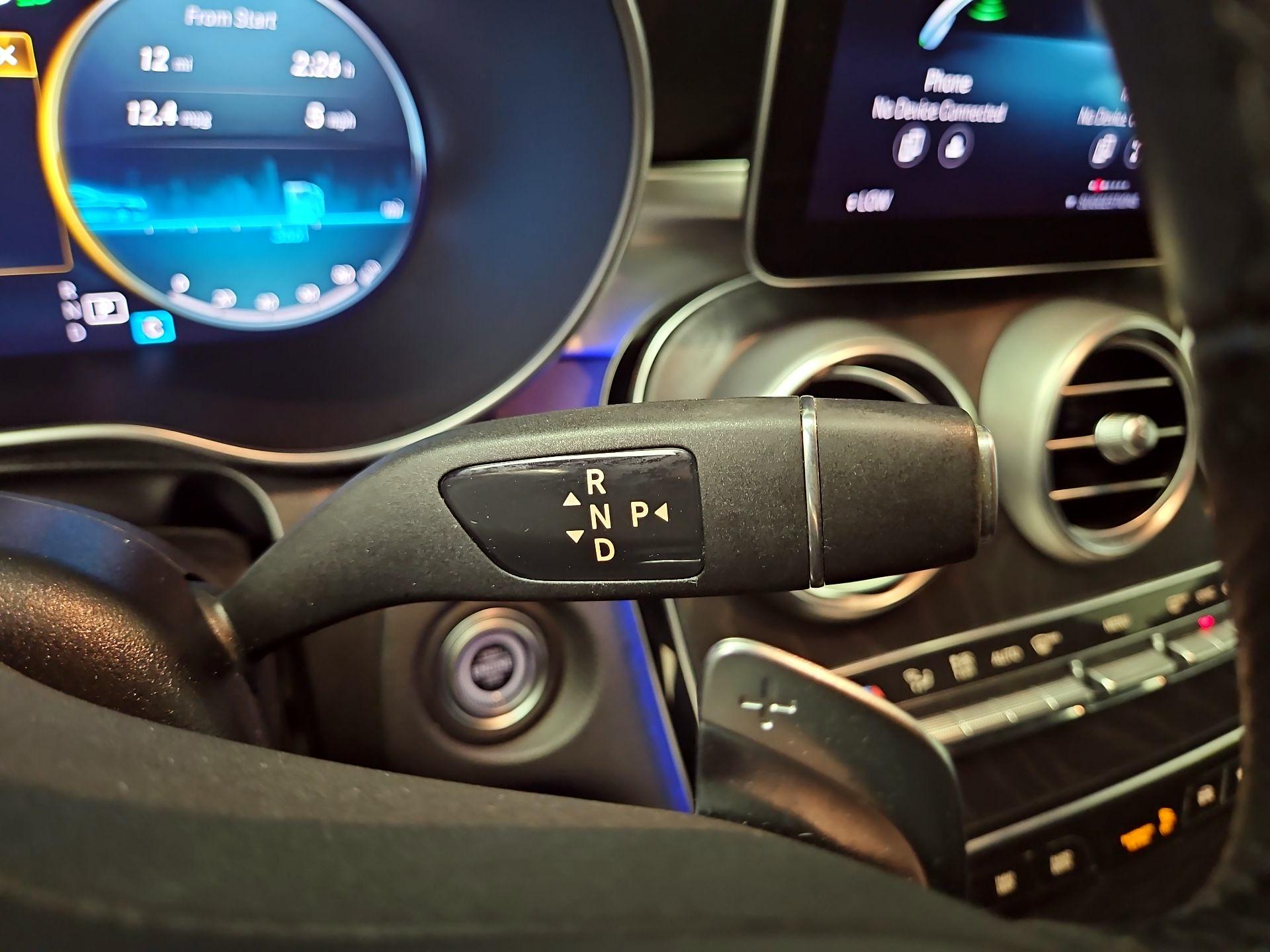 Thumbnail: 2022 Mercedes-Benz GLC - 17