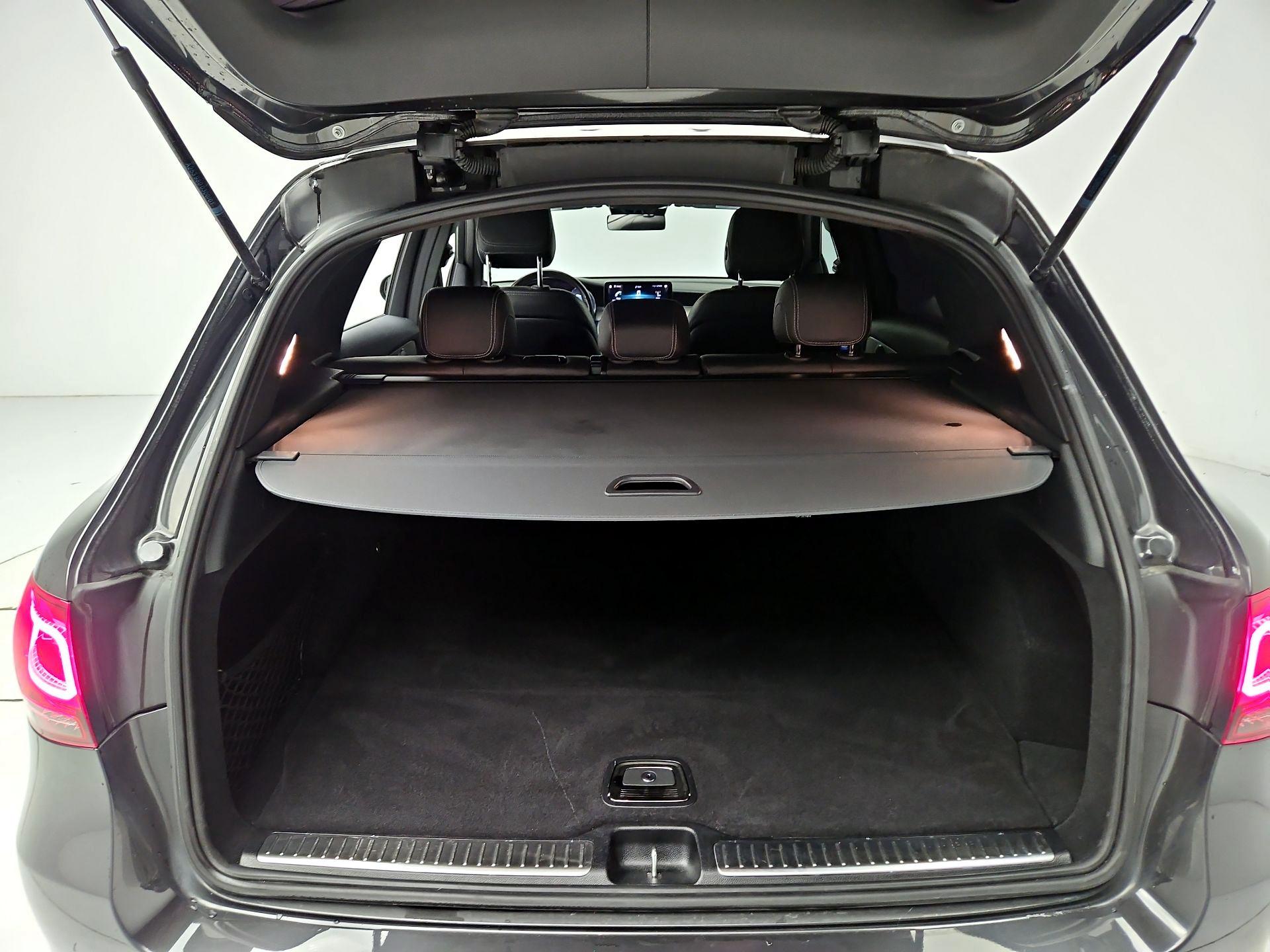 Thumbnail: 2022 Mercedes-Benz GLC - 20