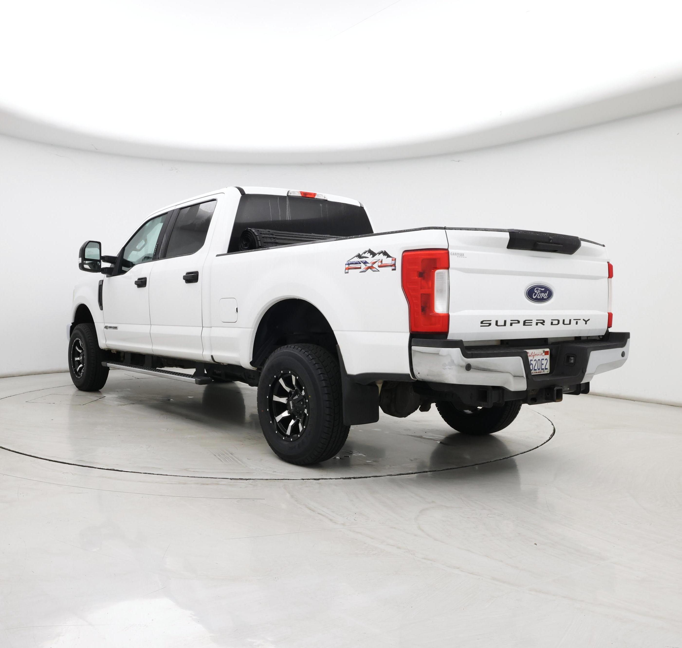 Thumbnail: 2017 Ford F-250 - 2