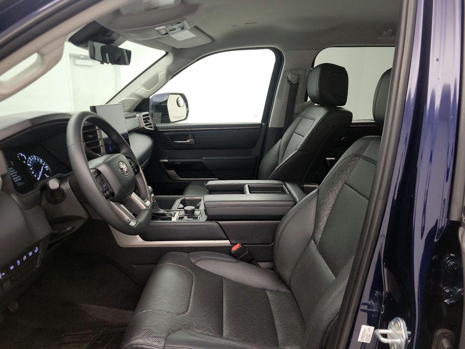 Thumbnail: 2022 Toyota Tundra - 11