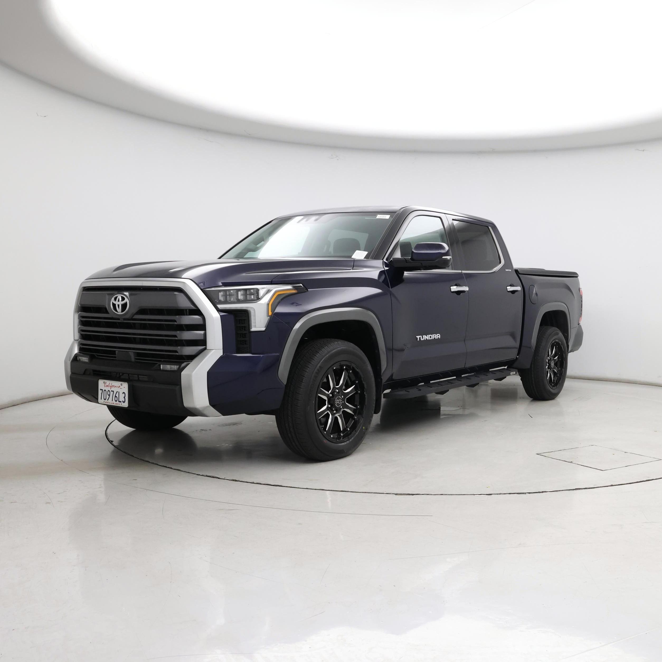 Thumbnail: 2022 Toyota Tundra - 4