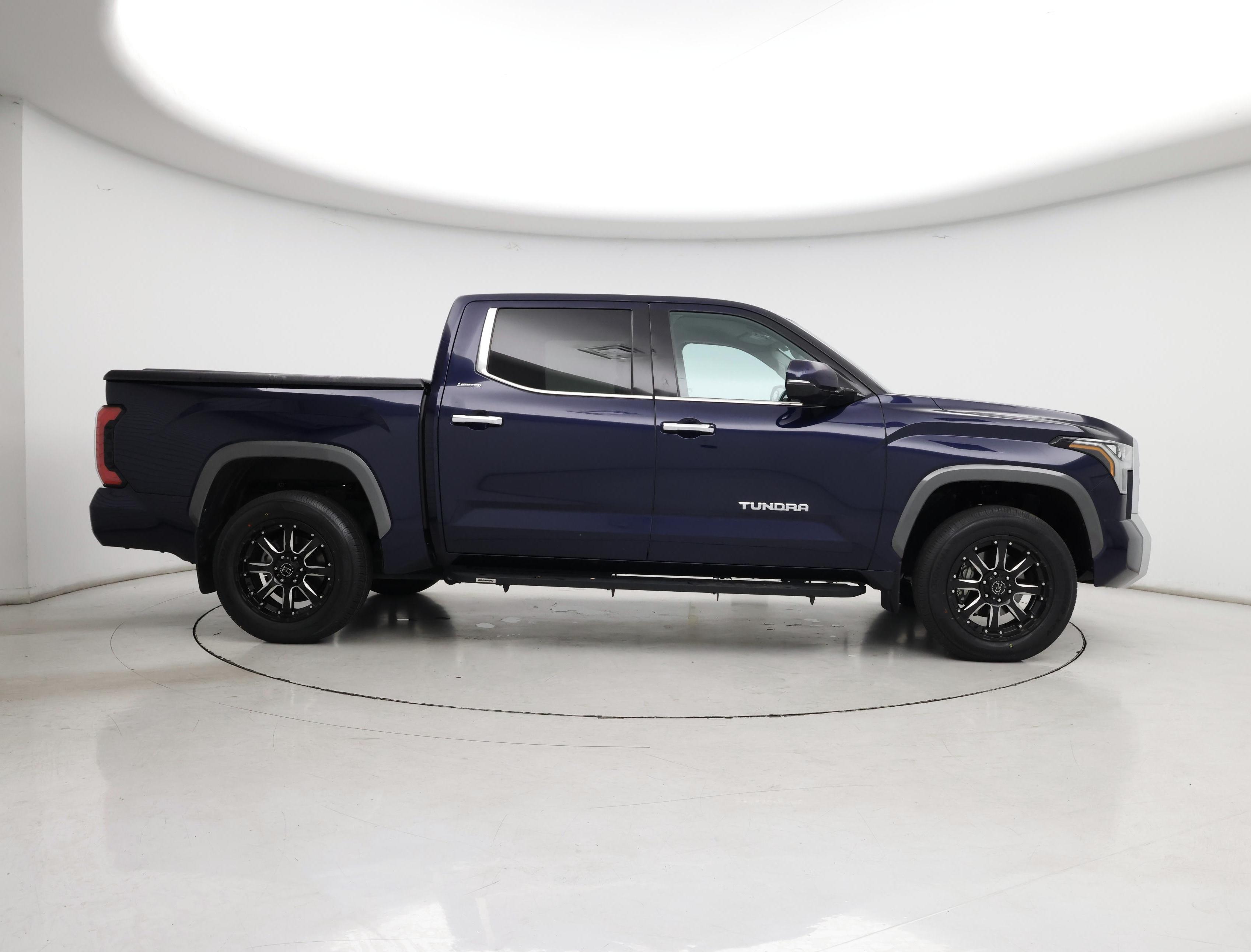 Thumbnail: 2022 Toyota Tundra - 7