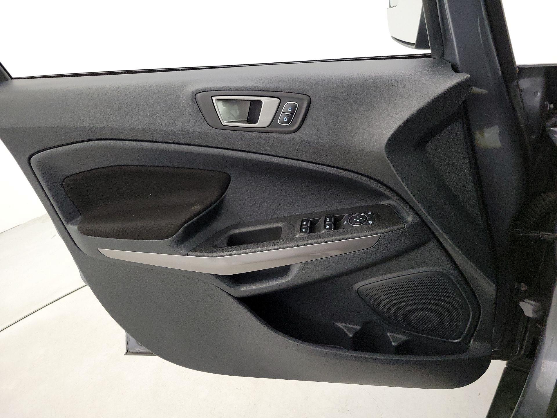 Thumbnail: 2021 Ford EcoSport - 12