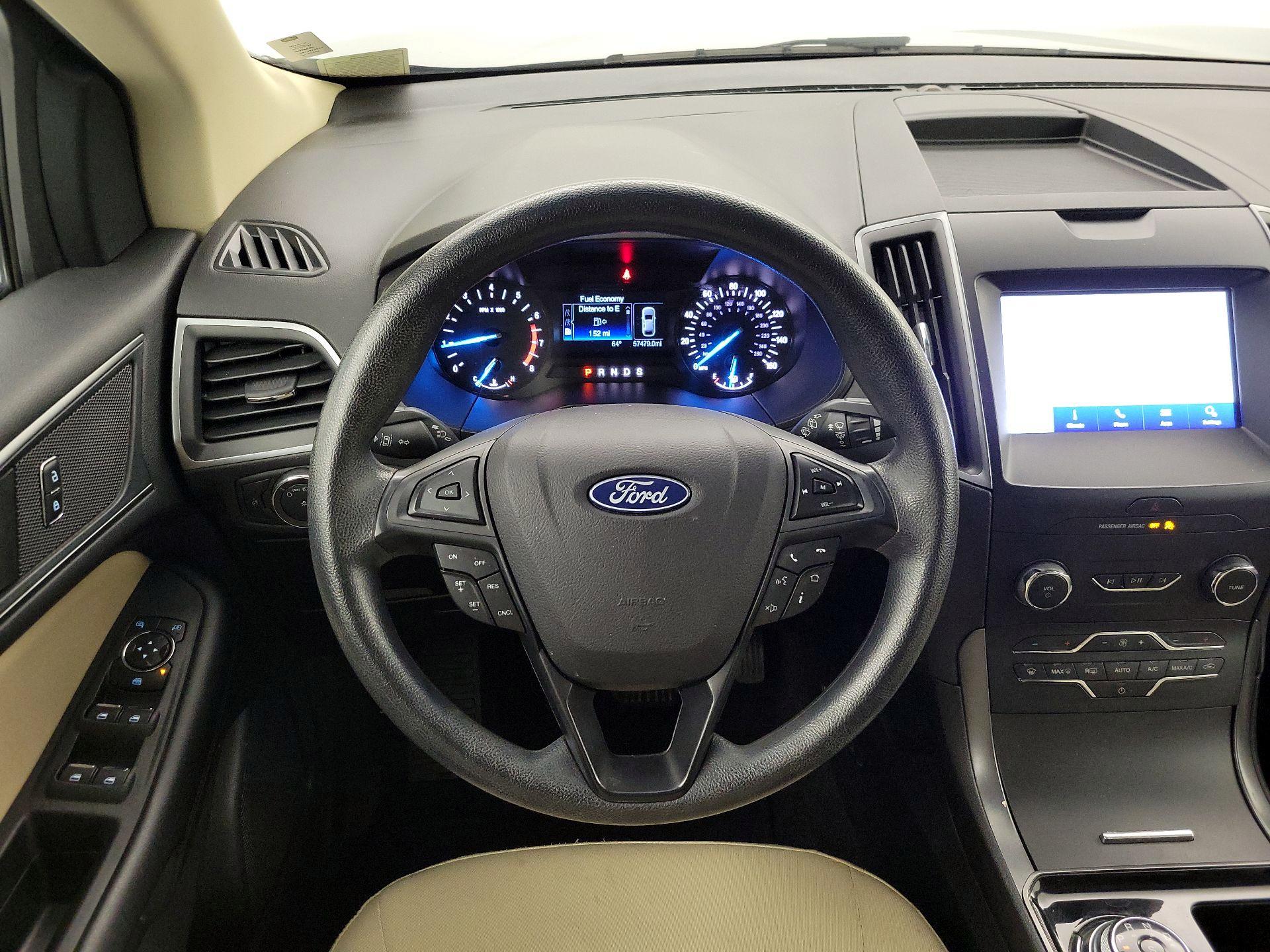 Thumbnail: 2020 Ford Edge - 10